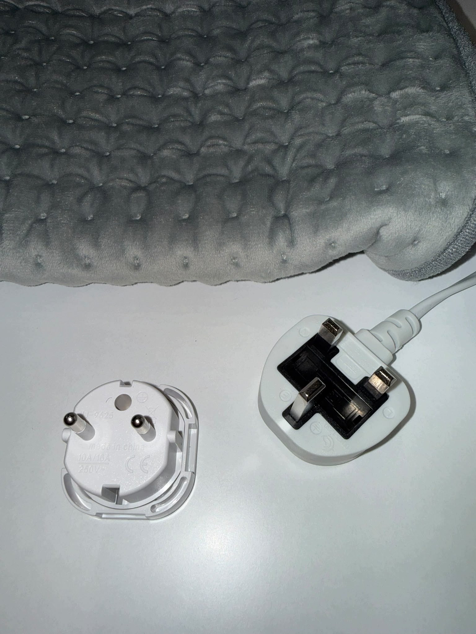 Electric Foot Warmer Temperature Control Remote Control + UK/EU Adapter Medical device no