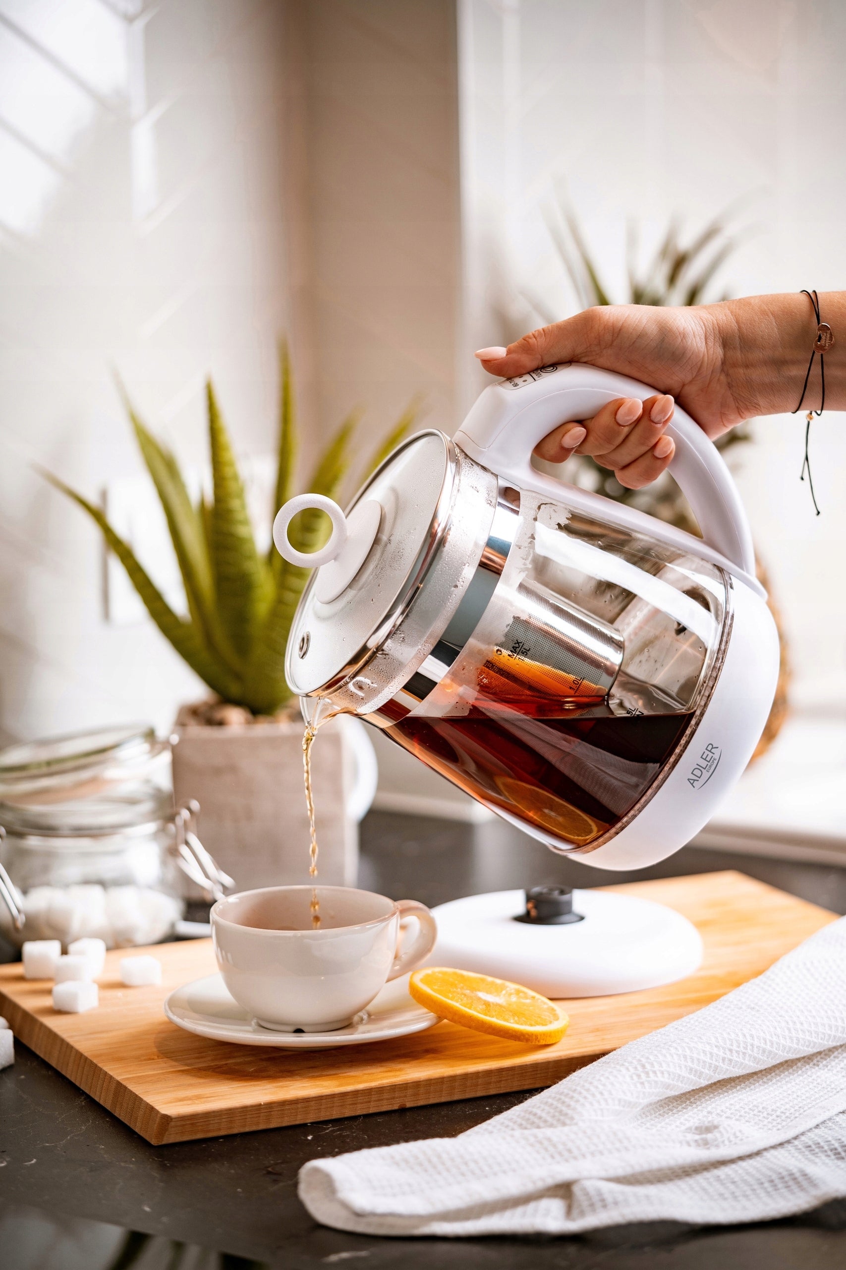 Electric Kettle Glass Temperature Control LED Infuser 1,5 L 2200W Power 2200 W