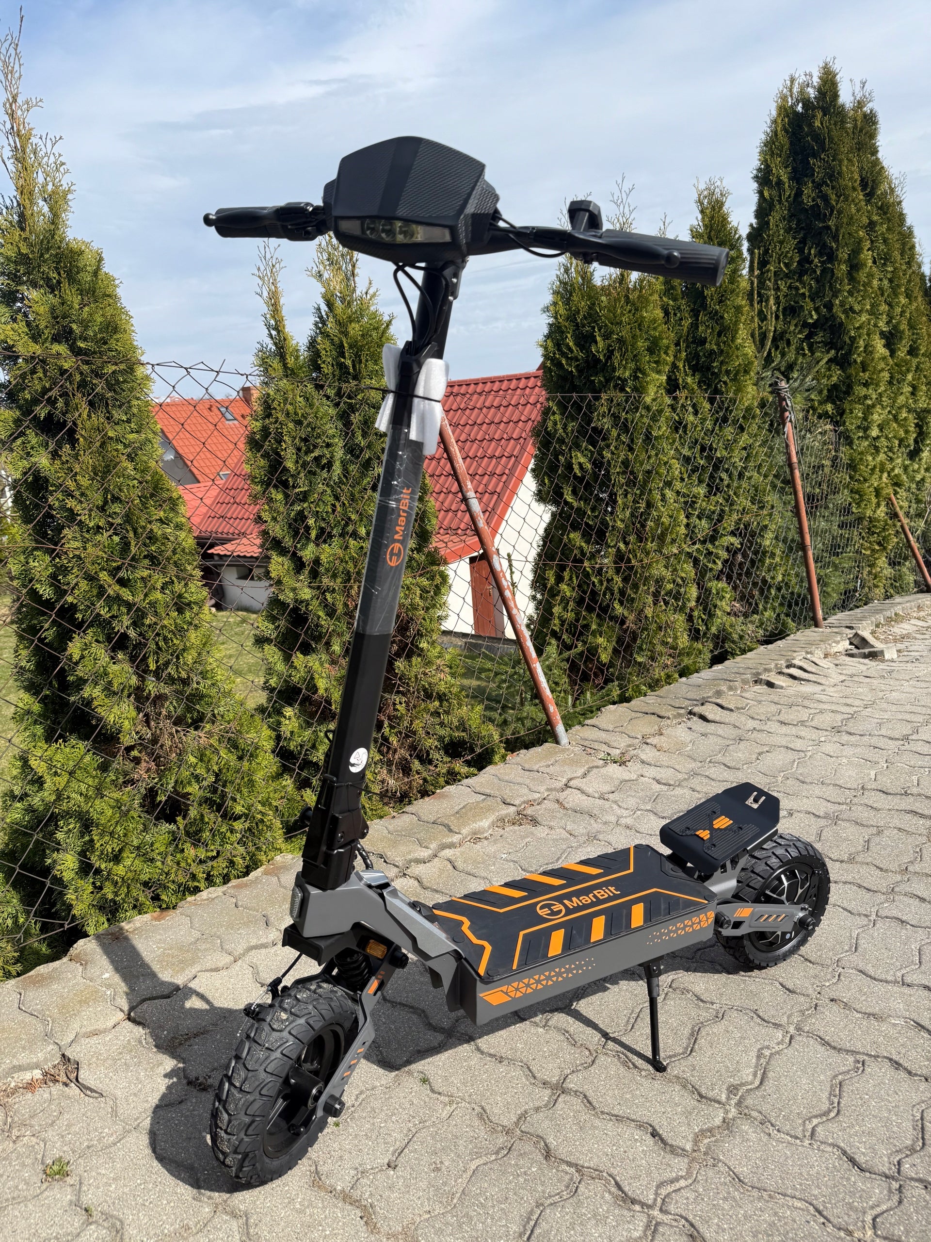 Electric Off-Road Scooter F1 LONG RANGE 60km POWERFUL 800W BATTERY 15Ah