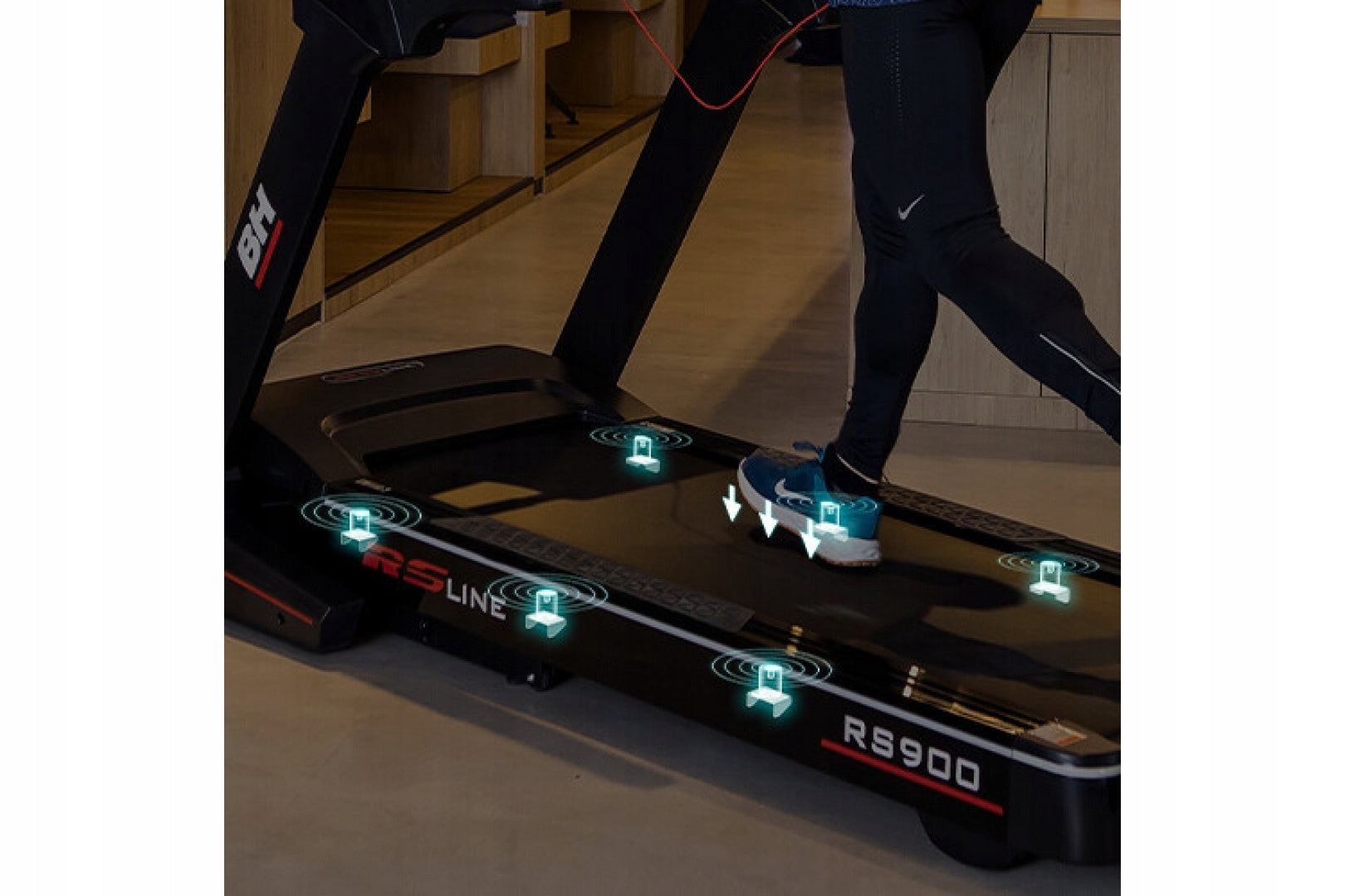 Electric Training Treadmill RS900 Led BH Fitness + Equipment Mat Packaging status original