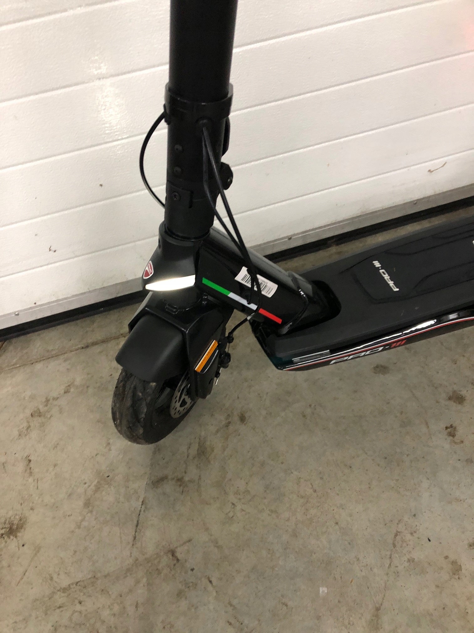 Electric scooter Ducati PRO-III Number of wheels 2