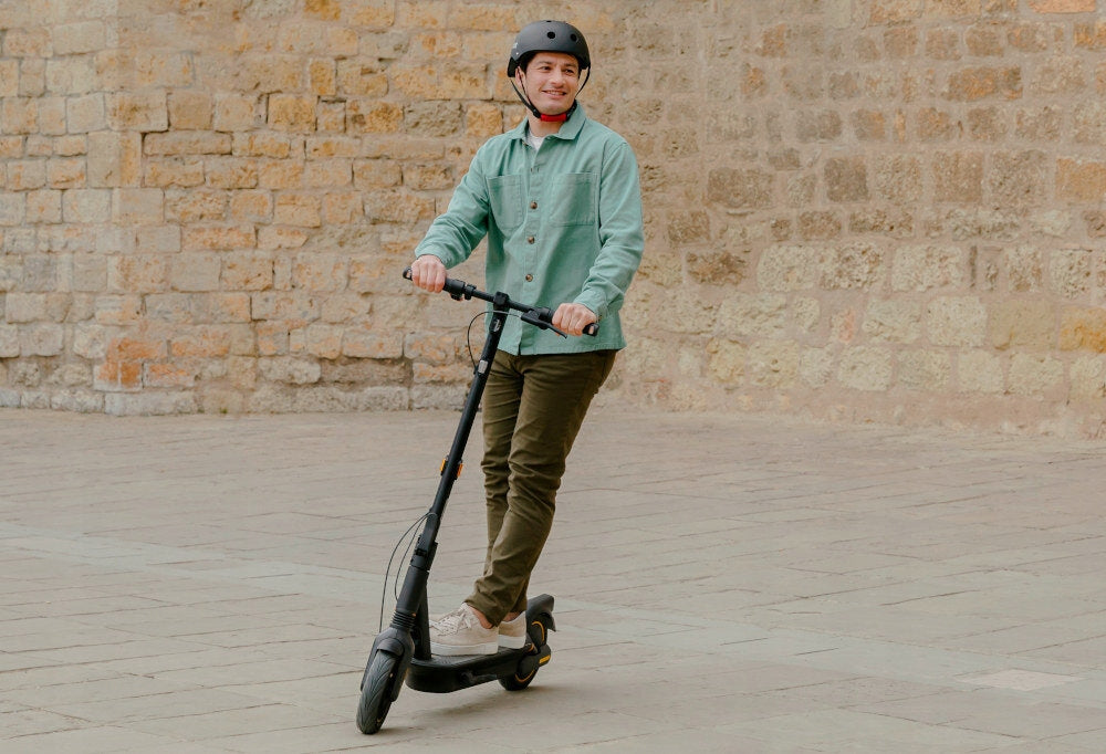 Electric scooter SEGWAY 450W 70km 20km/h Color black