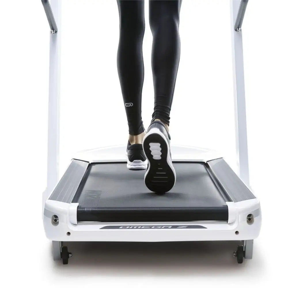Electric treadmill Horizon Omega Z up to 159 kg Additional features transport wheels touch sensors display