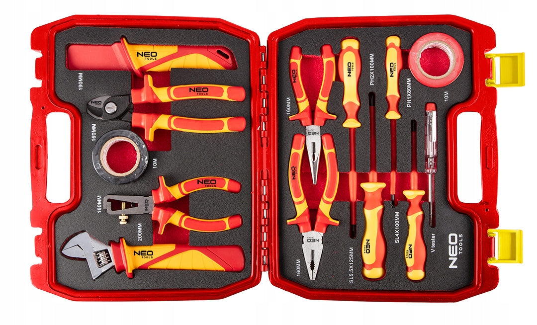 Electrician's set in case 13 el. Manufacturer code 01-315