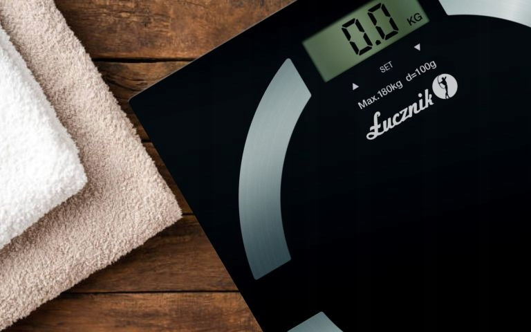 Electronic analytical bathroom scale Łucznik BS-11 B black up to 180kg Manufacturer code BS-11 B