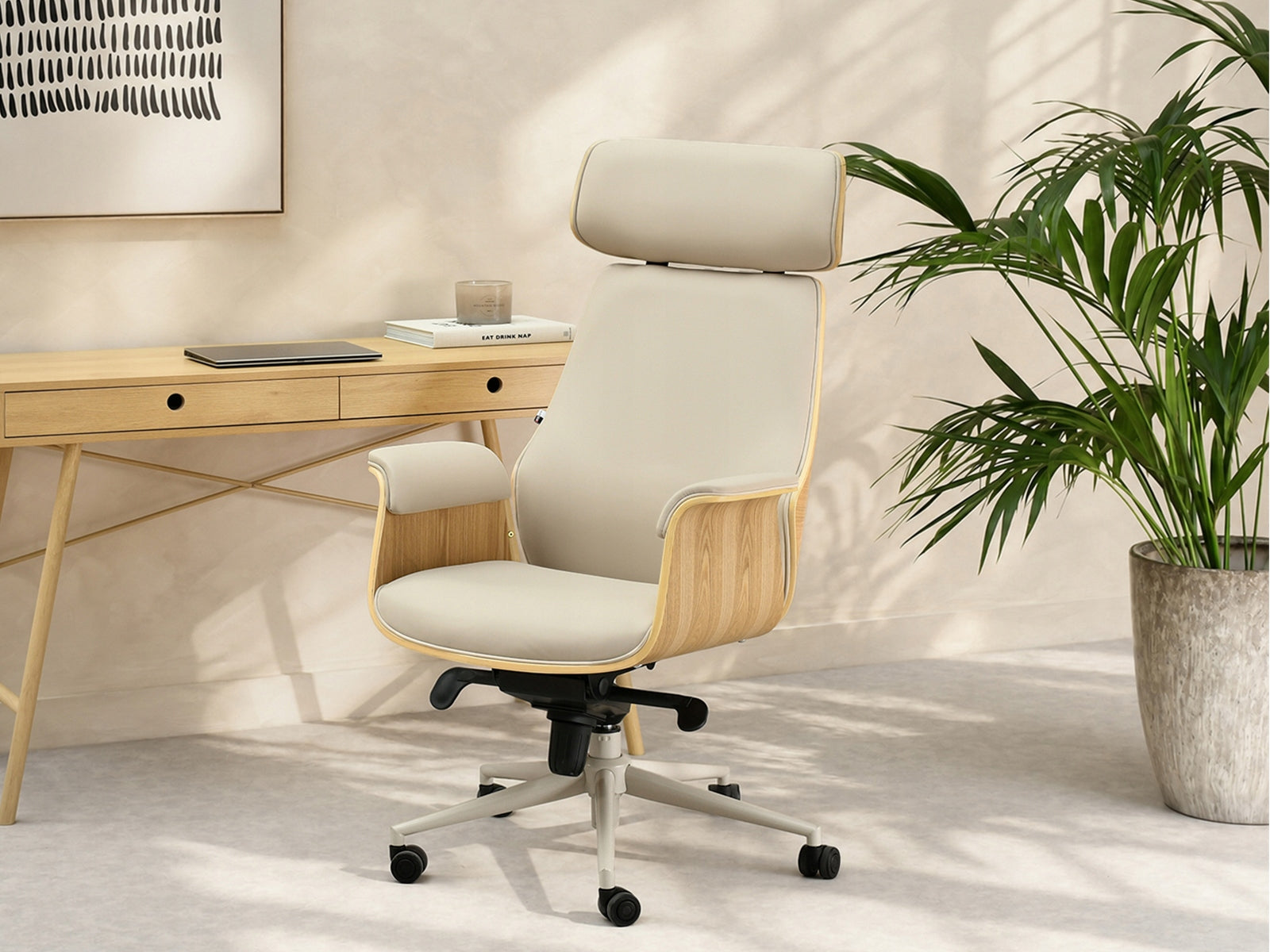 FASHIONABLE DFĘBOWY OFFICE CHAIR IN BEIGE ECO-LEATHER LEONARD BASE BEIGE Manufacturer code 5907698646464