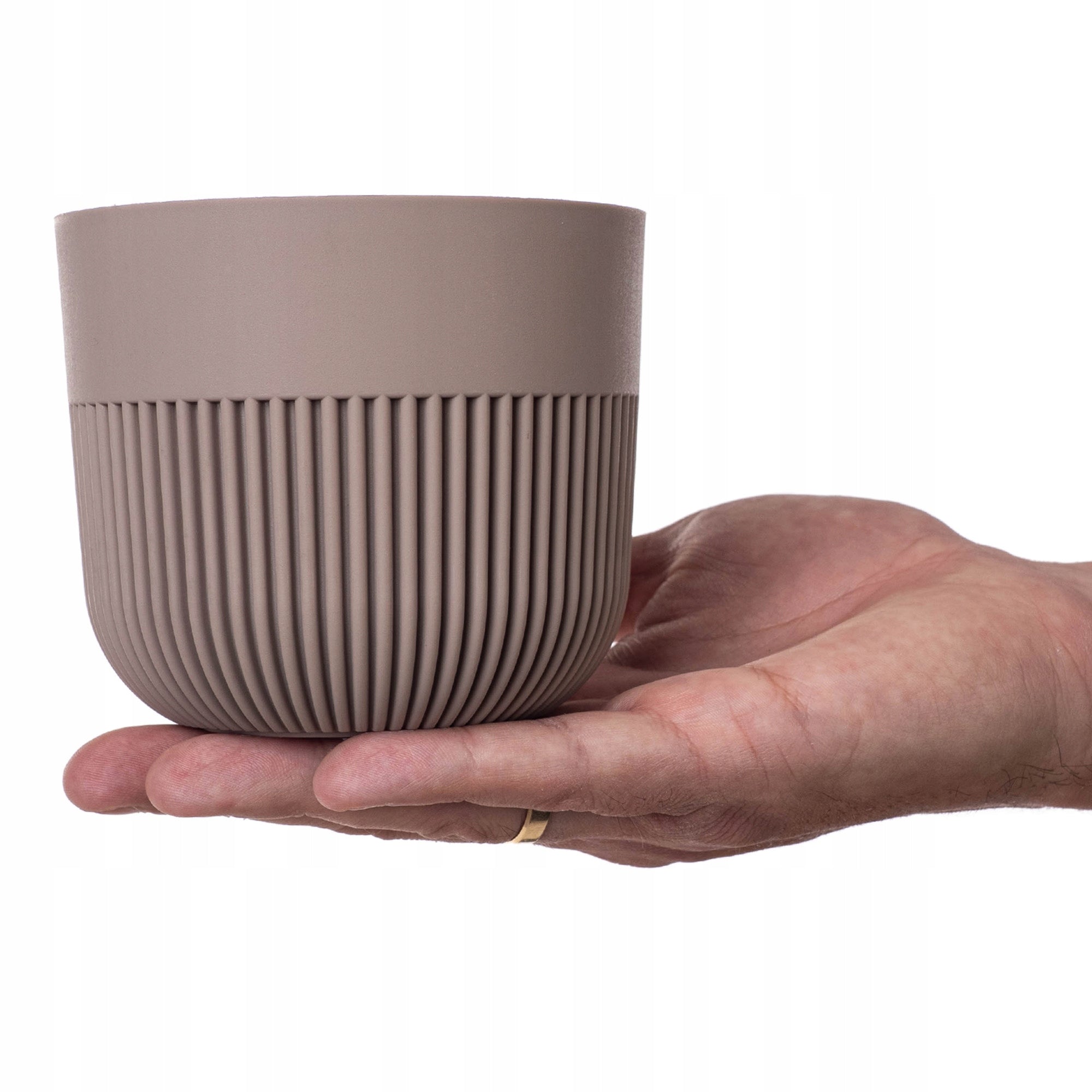 FLOWER POT PLANTER COVER 11cm FOR FLOWERS PLASTIC ROUND RIBBED BEIGE Material synthetic material