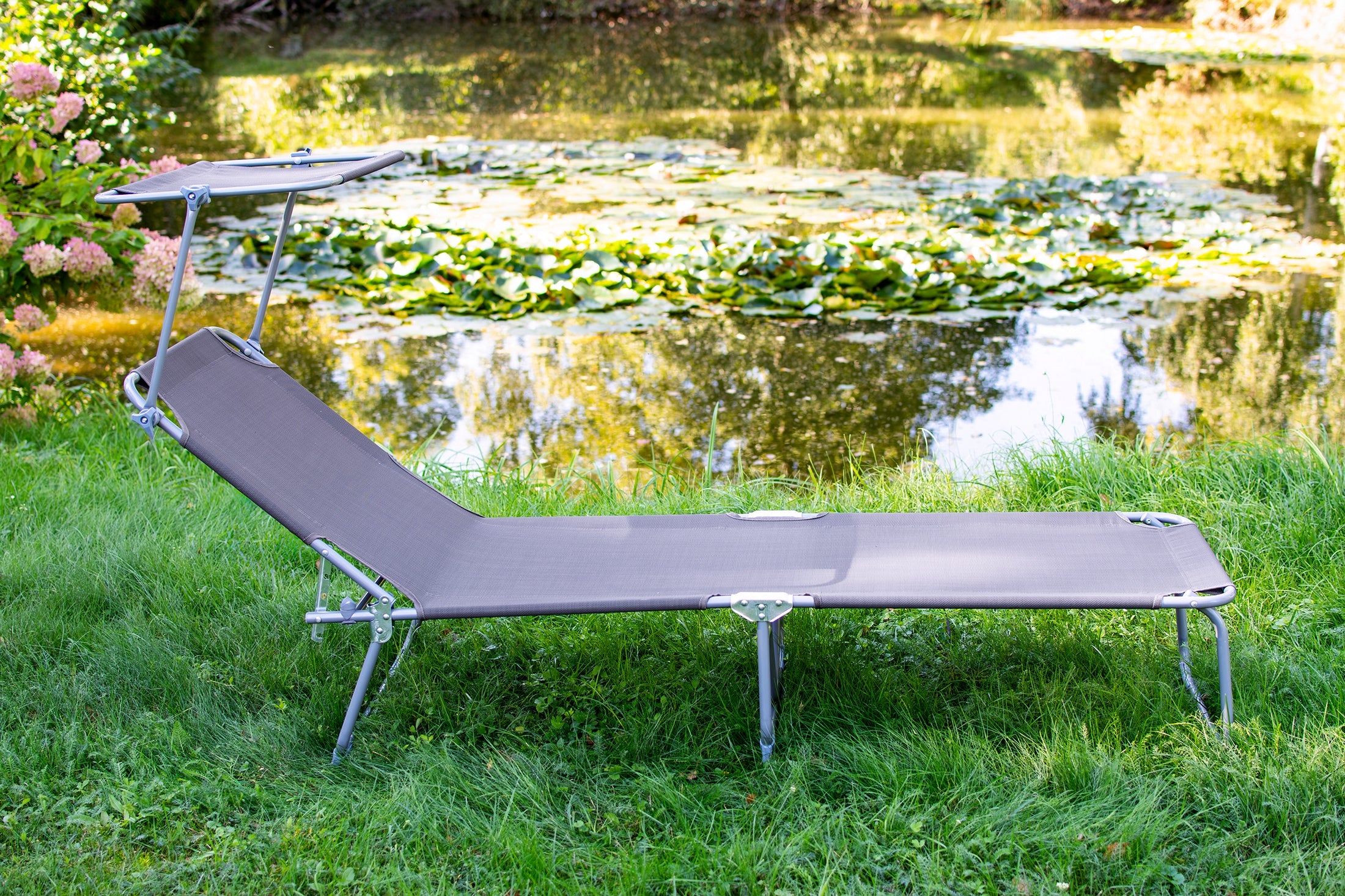 FOLDING GARDEN COUCH WITH CANOPY GREY STEEL BEACH CHAIR SUN LOUNGER Manufacturer code OM-282124