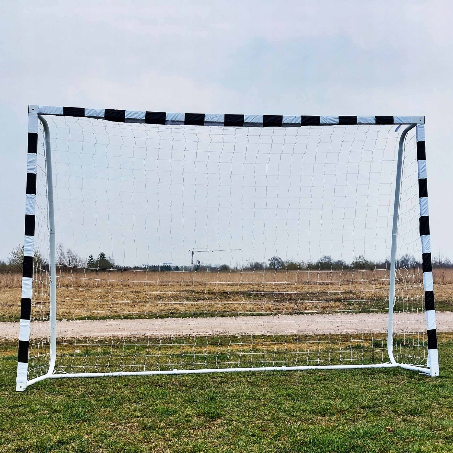 FOOTBALL GOAL WITH MESH METAL LARGE 300x200 STRONG FOR FOOTBALL JET5 Product height 200 cm