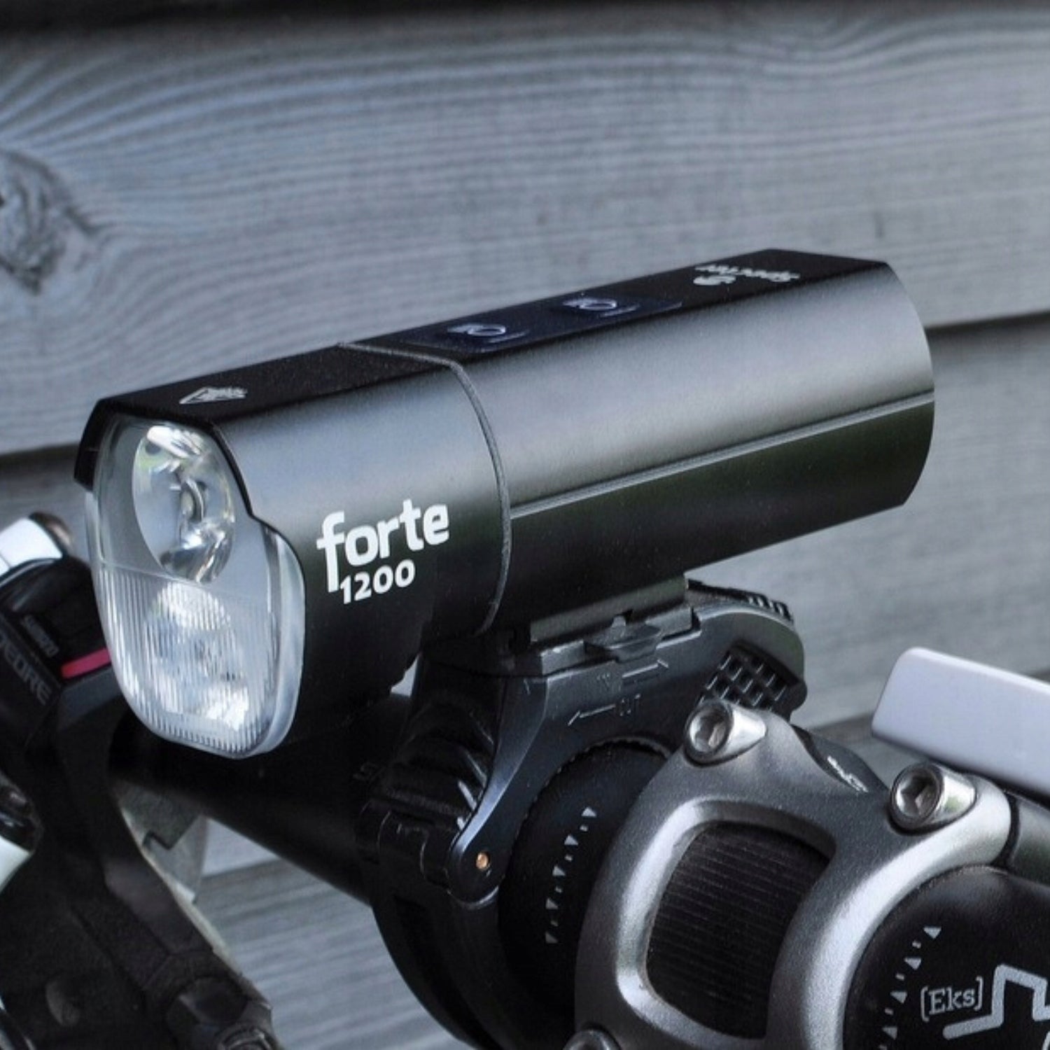 FRONT BIKE LIGHT SPECTER Forte 1200LM USB C Powerbank Strong Light source LED