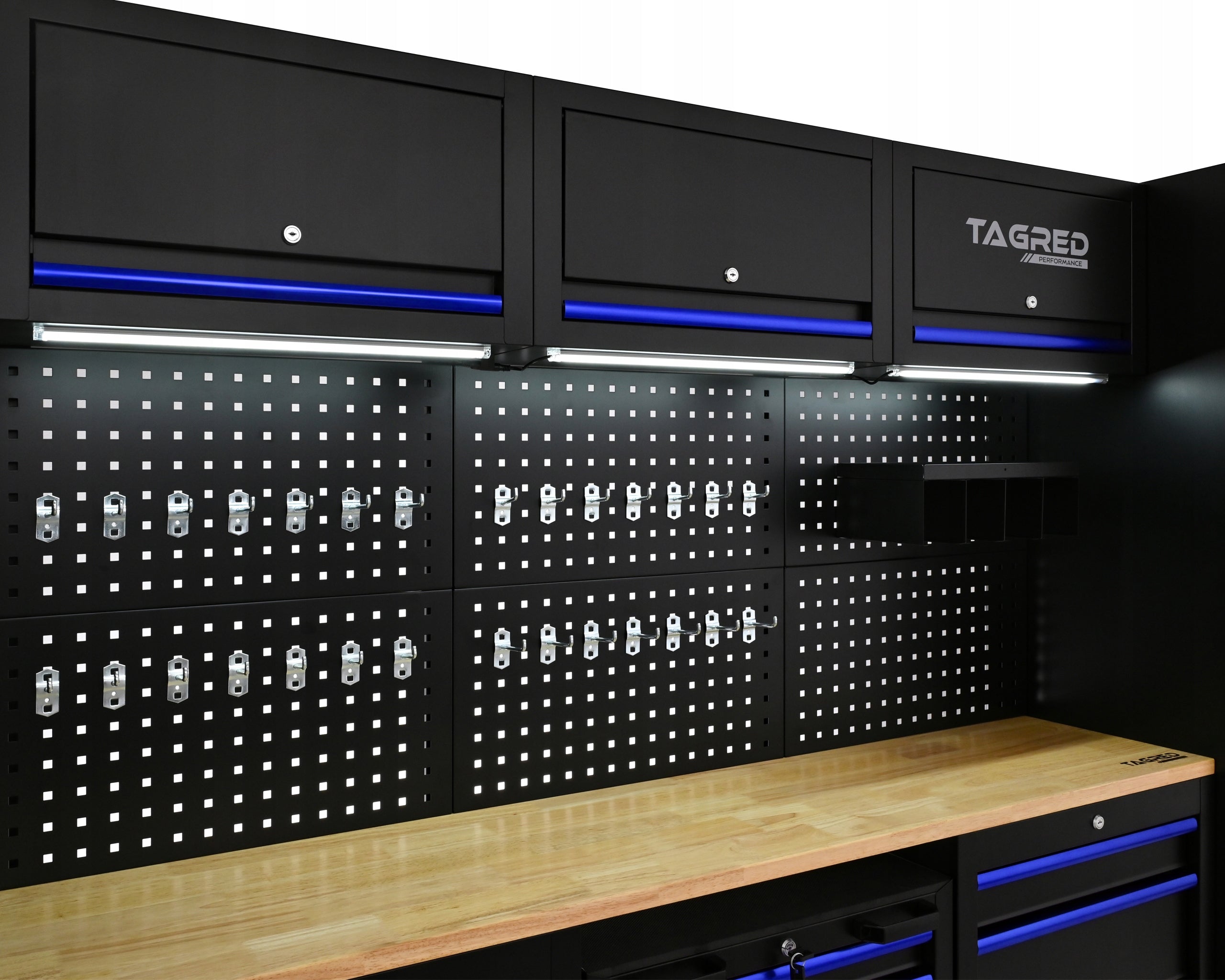 FURNITURE FOR WORKSHOP, GARAGE 8 MODULES 2X LED TOOL CABINET + SET Product width 336 cm
