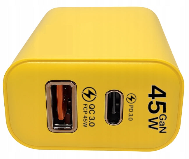 Fast Charger GaN 45W PD QC + 2 Cables : C-C 100W 2m and 4in1 A/C/Lightning Manufacturer code TE2C-PD32