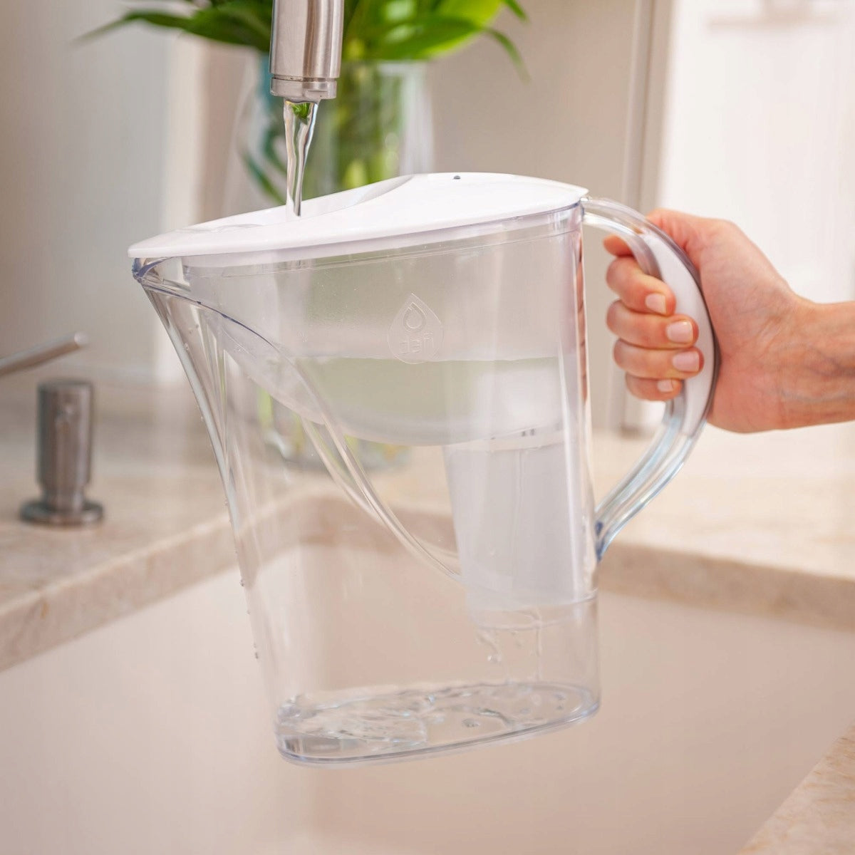 Filter jug Dafi Luna 3,3l white 2xClassic Manufacturer code D.FO.DAFI.LUNA.3.3.BIA.2W.P