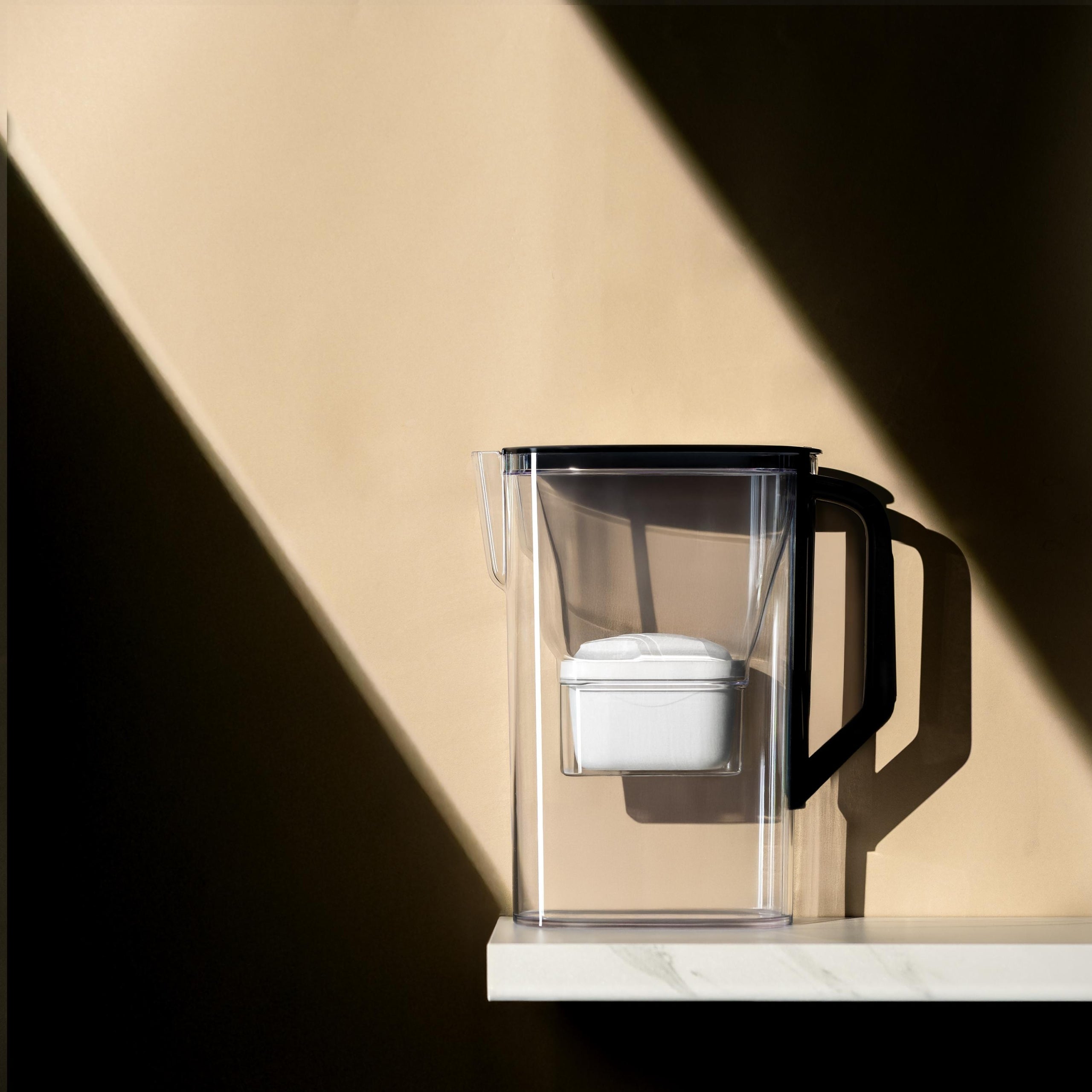 Filter jug Wessper D3 SLIM FutureFlow LED + 4x water filter Wessper Packaging status original