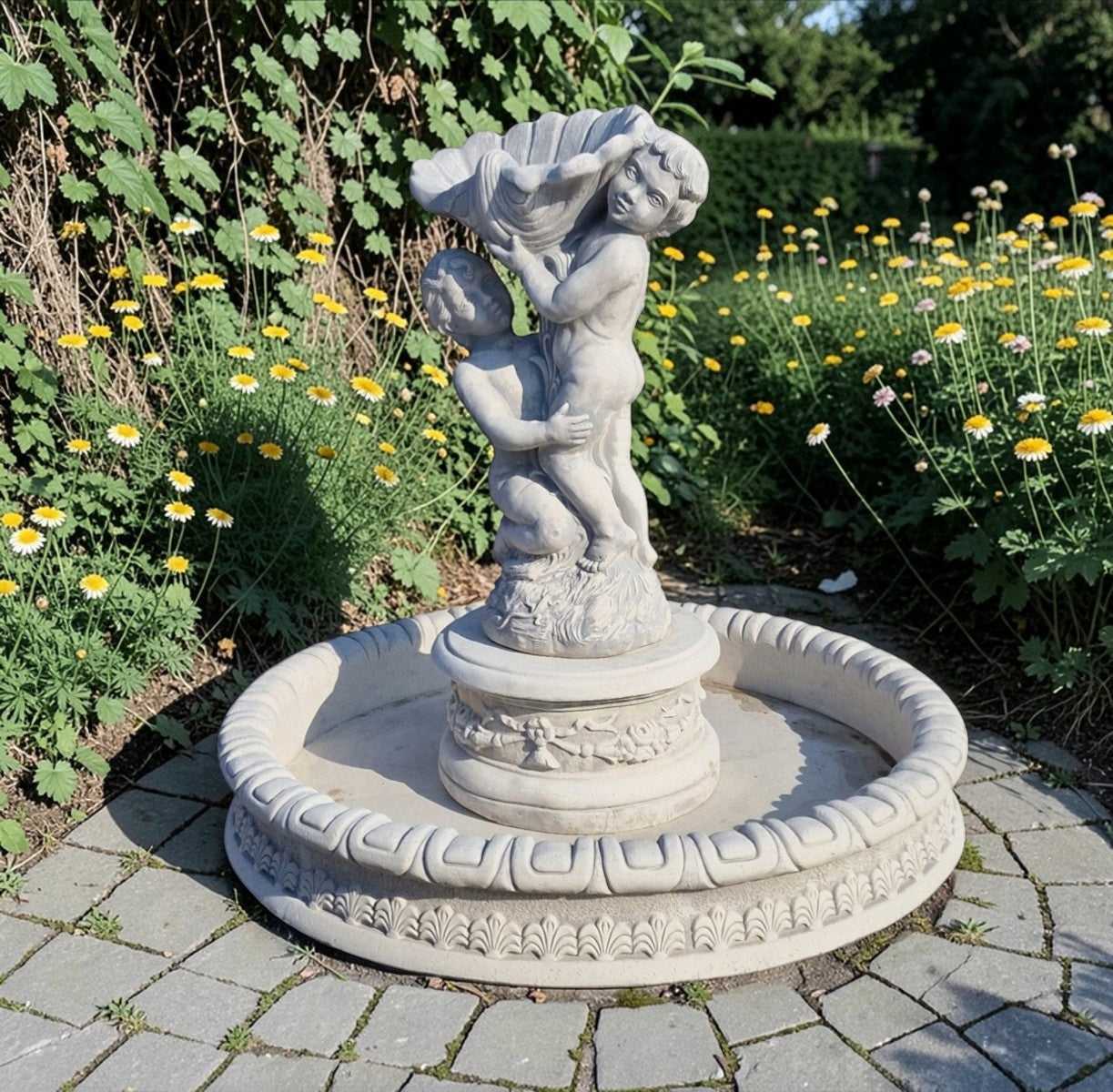 Florida Garden Fountain Pool with Bottom Ebro White Cement Conglomerate Ag-Bet Type fountain (pump)