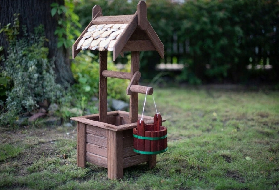 Flowerbed Wooden Well Ornament Decoration for Garden Type garden decor