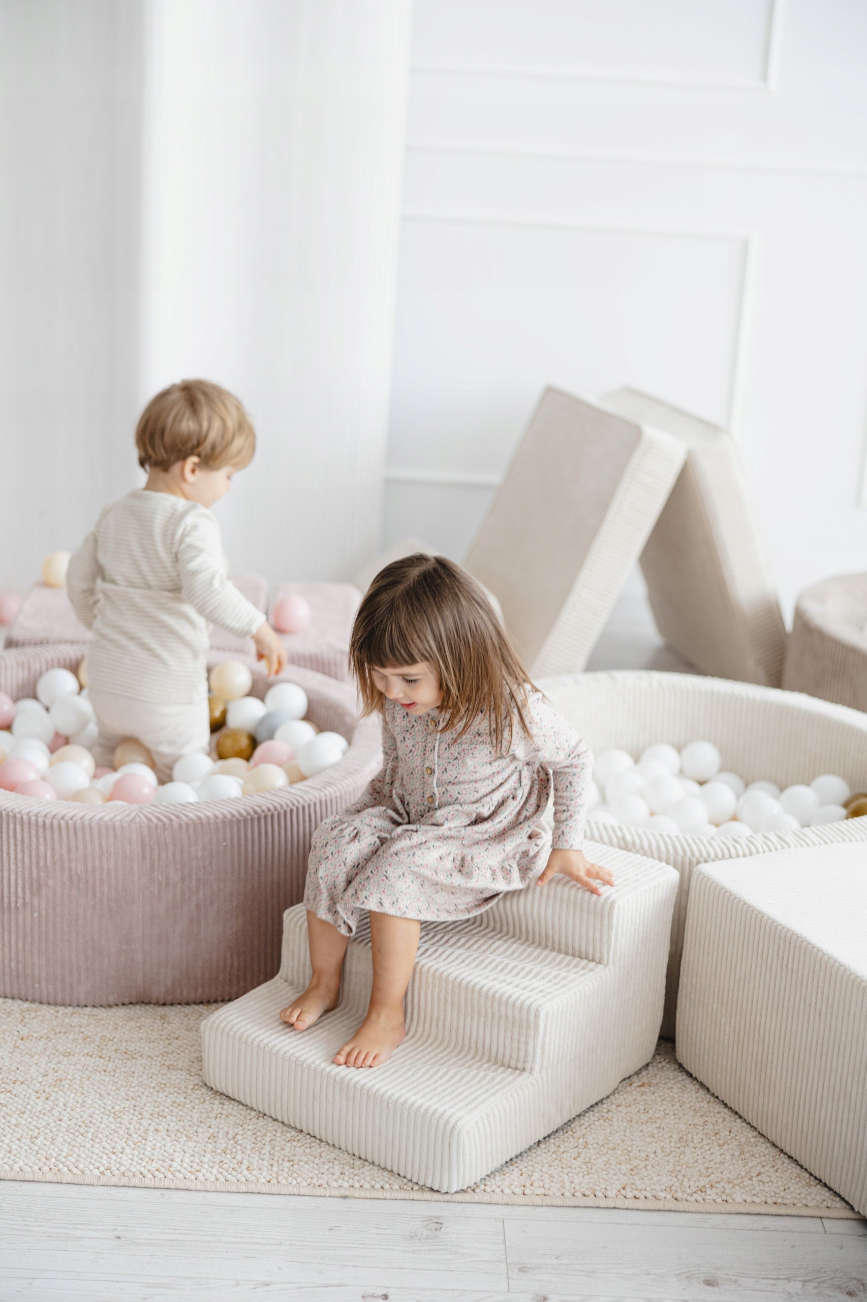 Foam set with pool 30x90/200pcs balls - corduroy cream - ANY MIX Certificates and opinions CE