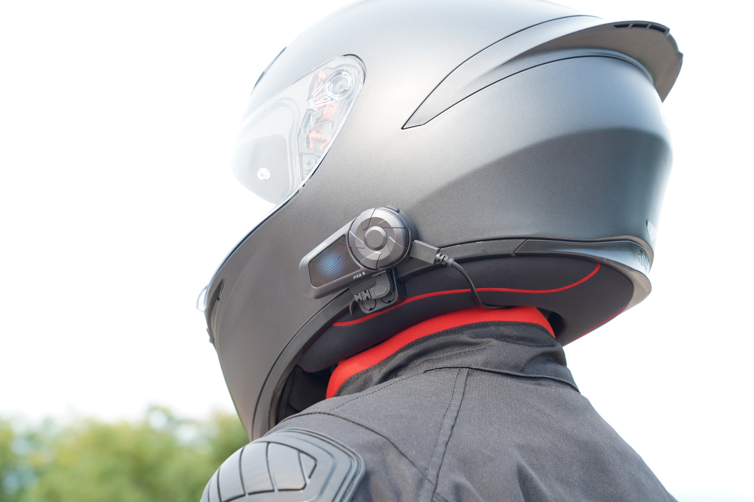 Fodsports FX-S Motorcycle Intercom BT5.4 for 2 Motorcyclist,1km+Waterproof Manufacturer FODSPORTS