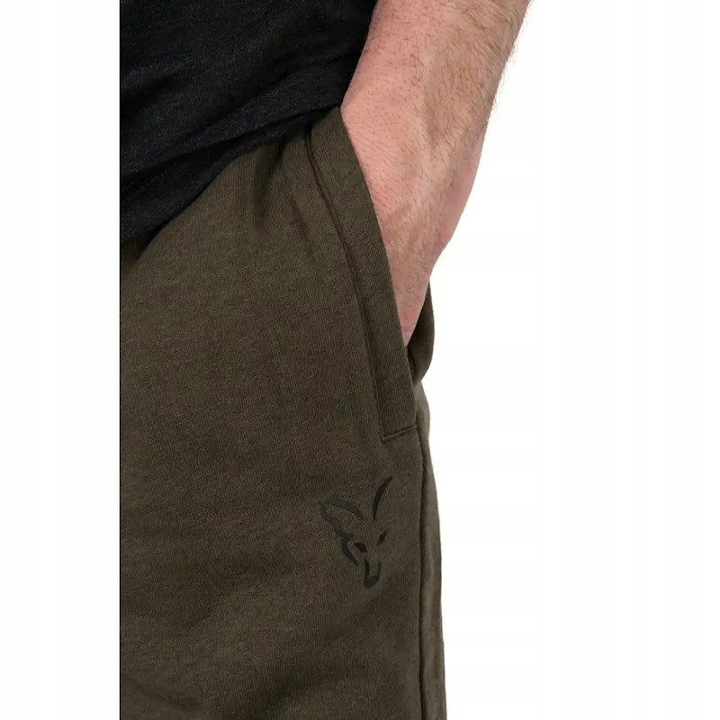 Fox LW Jogger Short Green Black S Fishing Shorts For Carper Color green