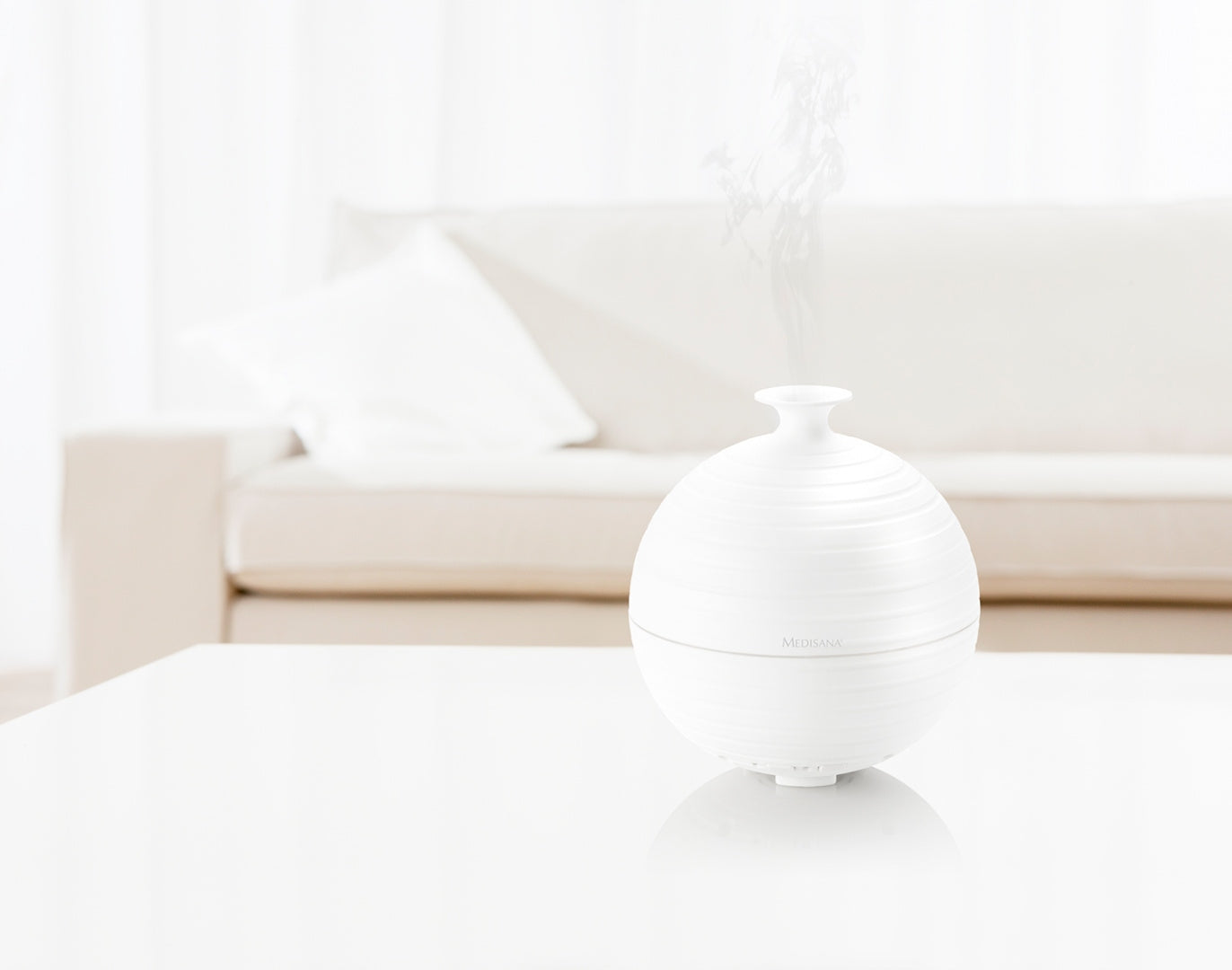 Fragrance diffuser Medisana AD 620 Dominant color white