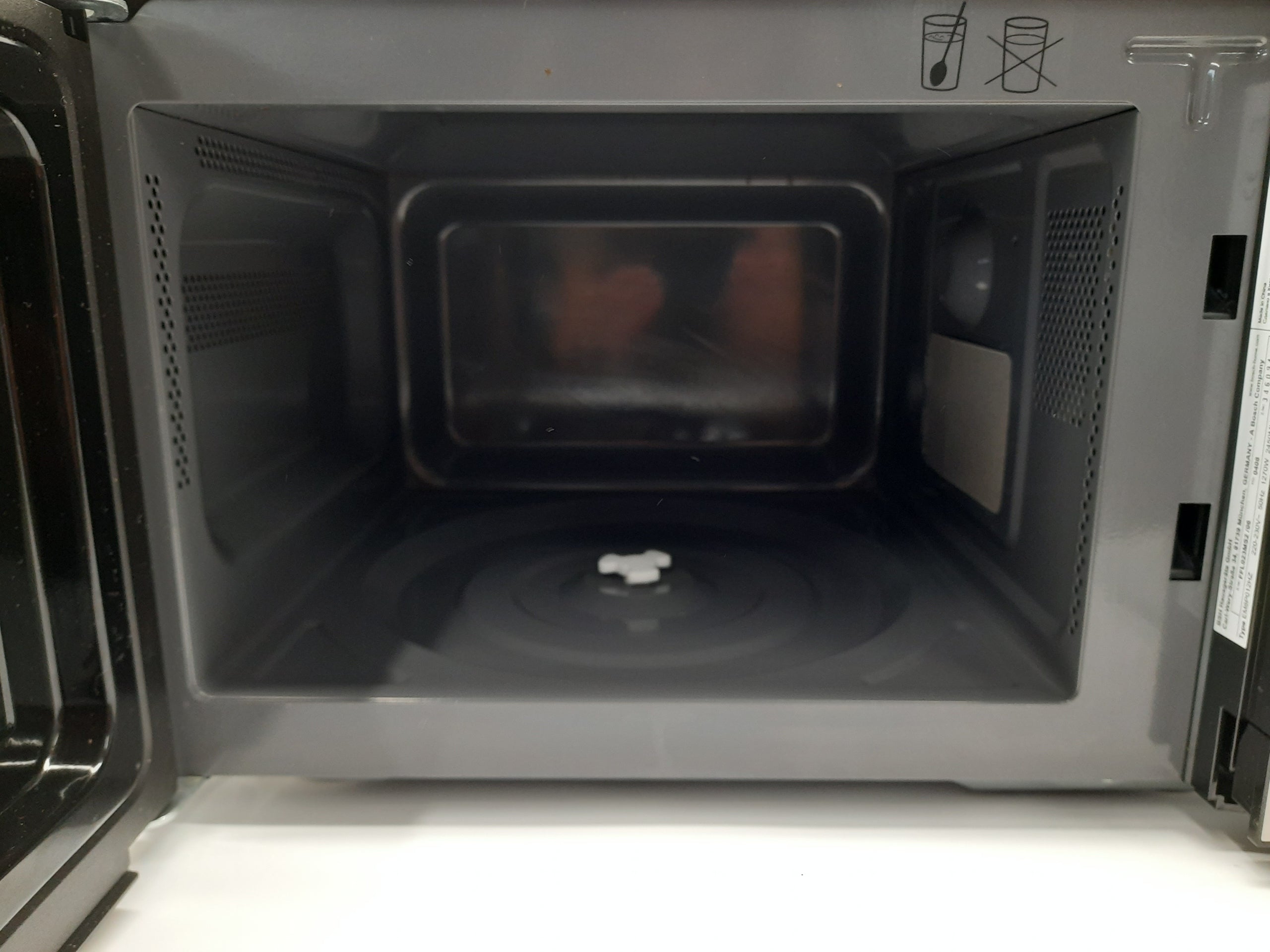 Freestanding microwave oven Bosch FFL023MS2 Brand no brand