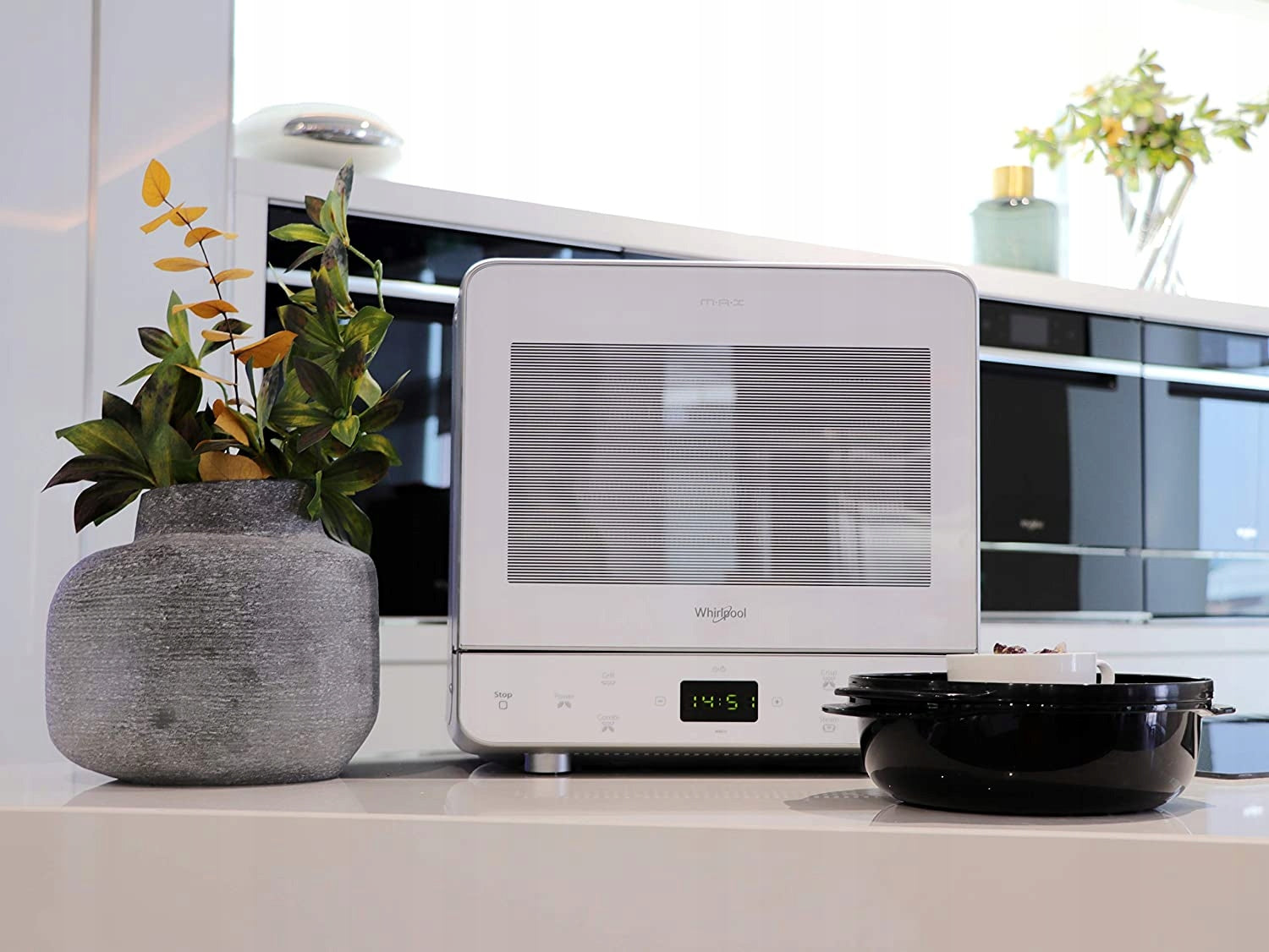 Freestanding microwave oven Whirlpool MAX 39 WSL Manufacturer code MAX39WSL