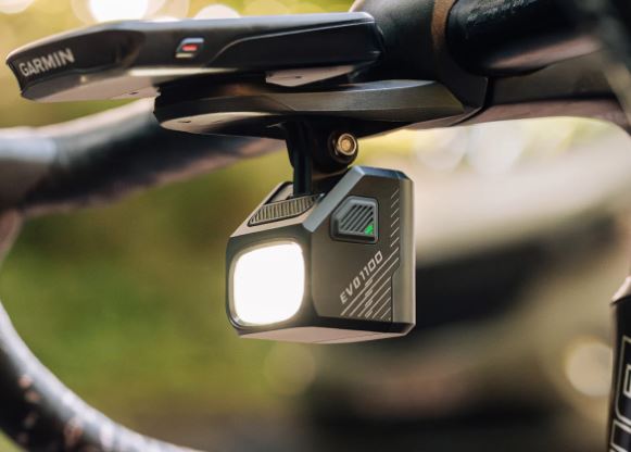 Front lamp for bicycle MAGICSHINE EVO 1700LM INCLUDED COUNTER HOLDER Light source LED