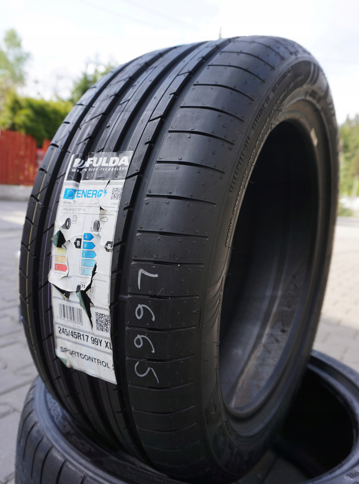 Fulda SportControl 2 245/45R17 99Y L665 Season summer