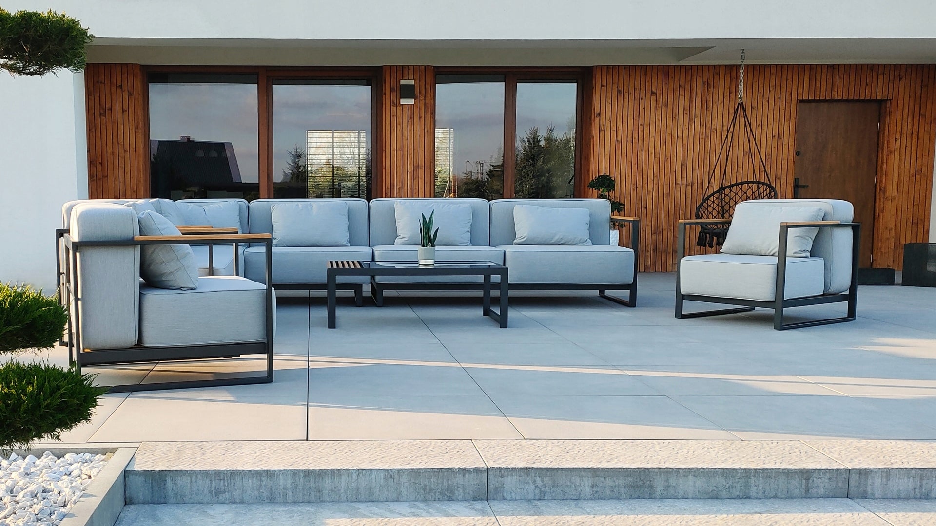 GARDEN FURNITURE SET MADERA GREY - MAY PRICE ! Packaging status original