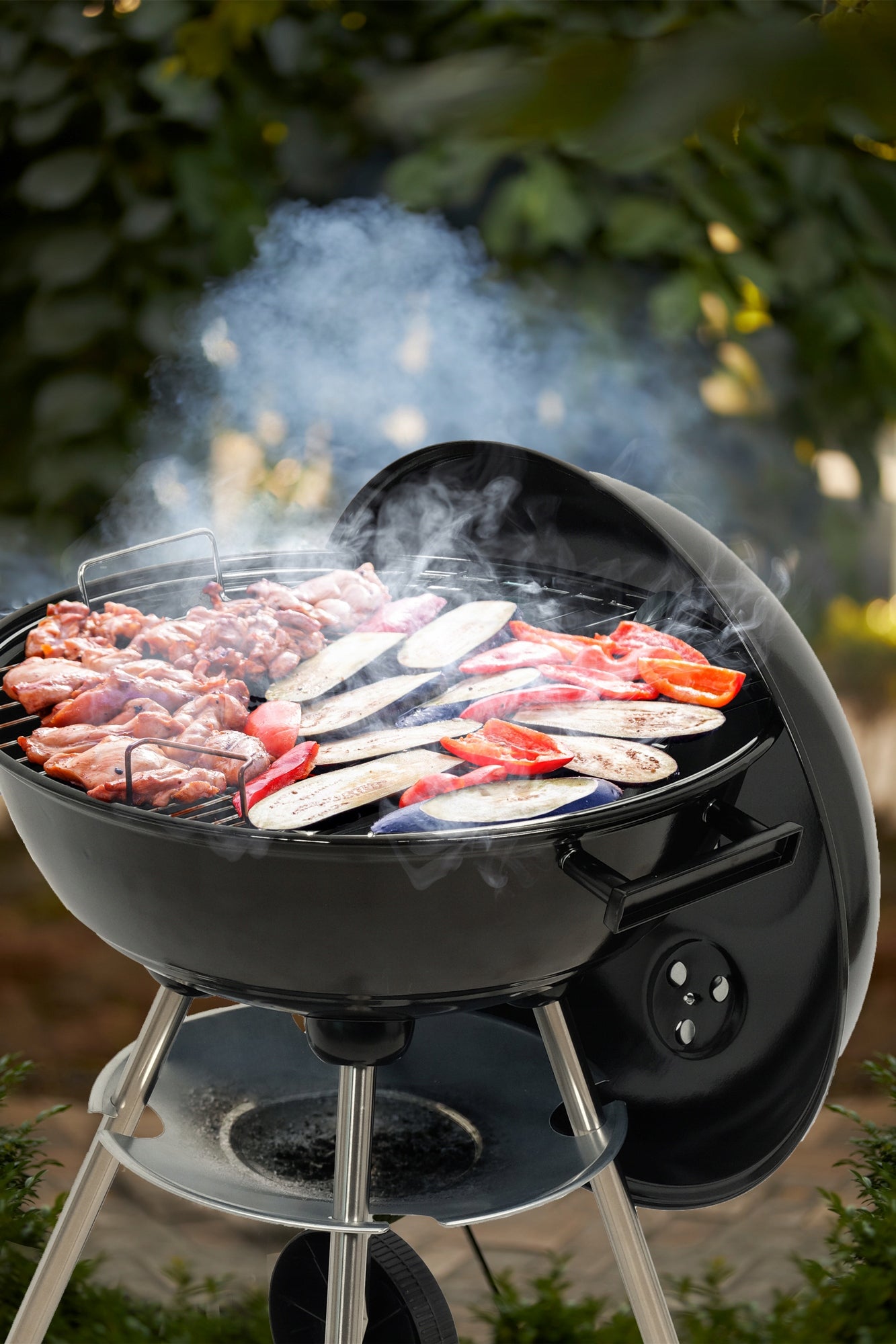 GARDEN GRILL CHARCOAL GRATE STEEL ROUND 41CM COVER WITH COVER LUND Manufacturer Lund