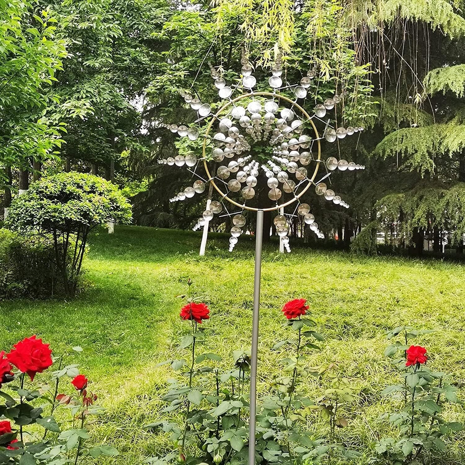 GARDEN KINETIC WINDMILL METAL DECORATIVE SPINNER EAN (GTIN) 3831127566622