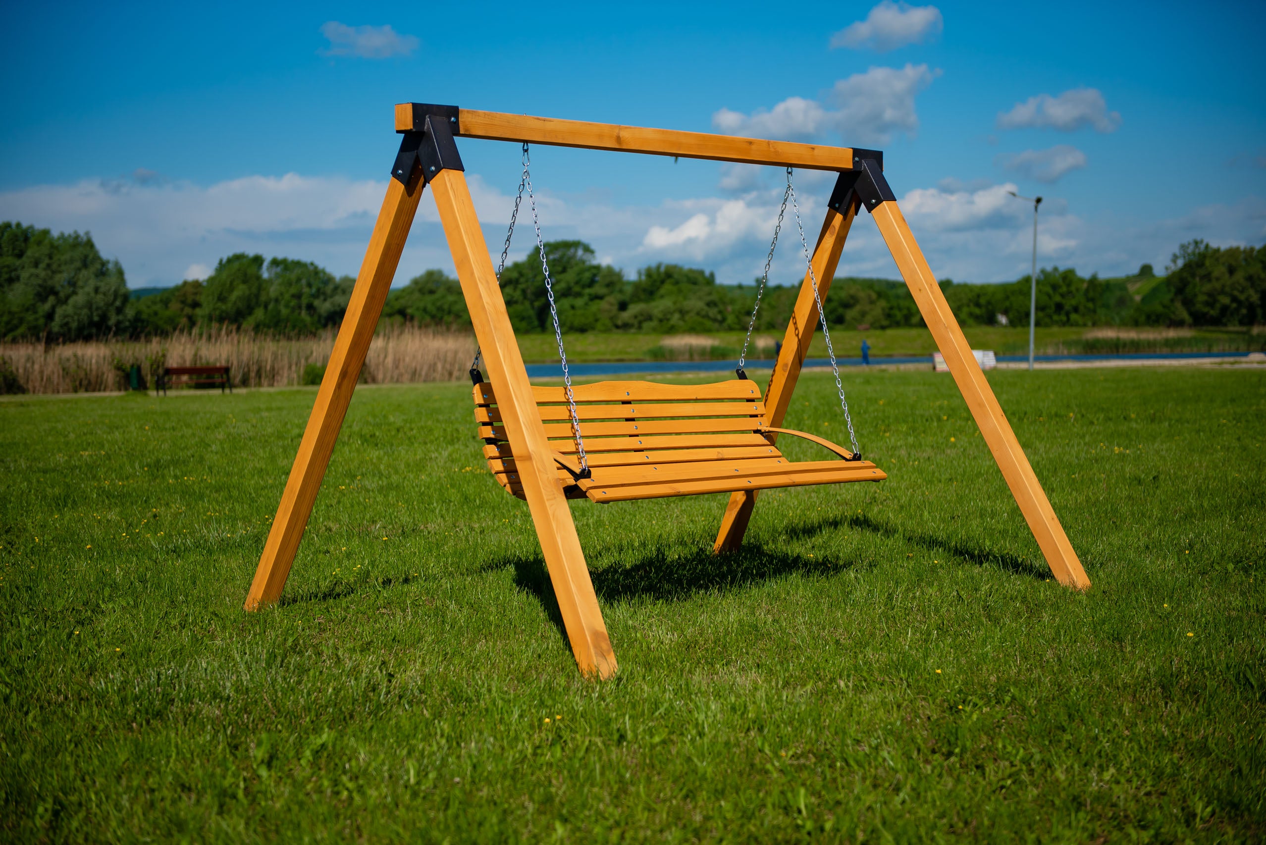 GARDEN SWING WOODEN SEAT WOODEN BENCH - VENUS