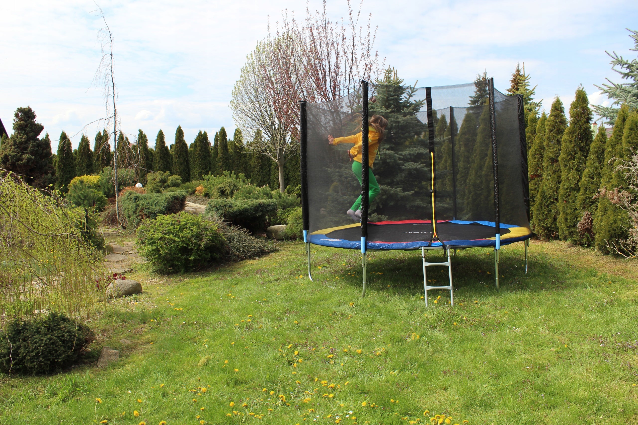 GARDEN TRAMPOLINE JUST FUN 10FT-312CM MULTI Net height 180 cm