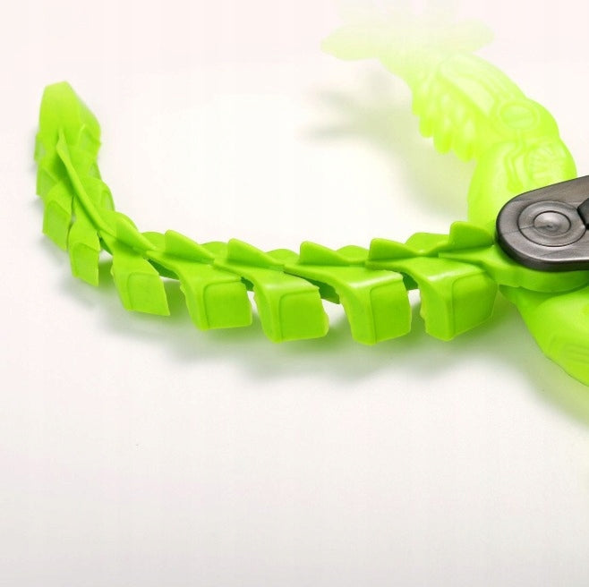 GECKO LIZARD REMOTE CONTROLLED WALKING ON WALLS INTERACTIVE REMOTE CONTROL Manufacturer code ZAB/MW/B-GEK01