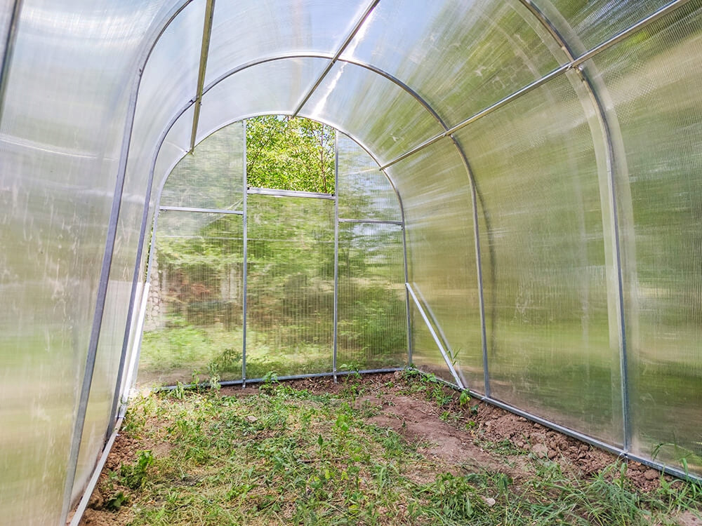 GREENHOUSE, GARDEN TUNNEL MADE OF POLYCARBONATE 4 MM "VEGAN" 2x4 Width 2 m