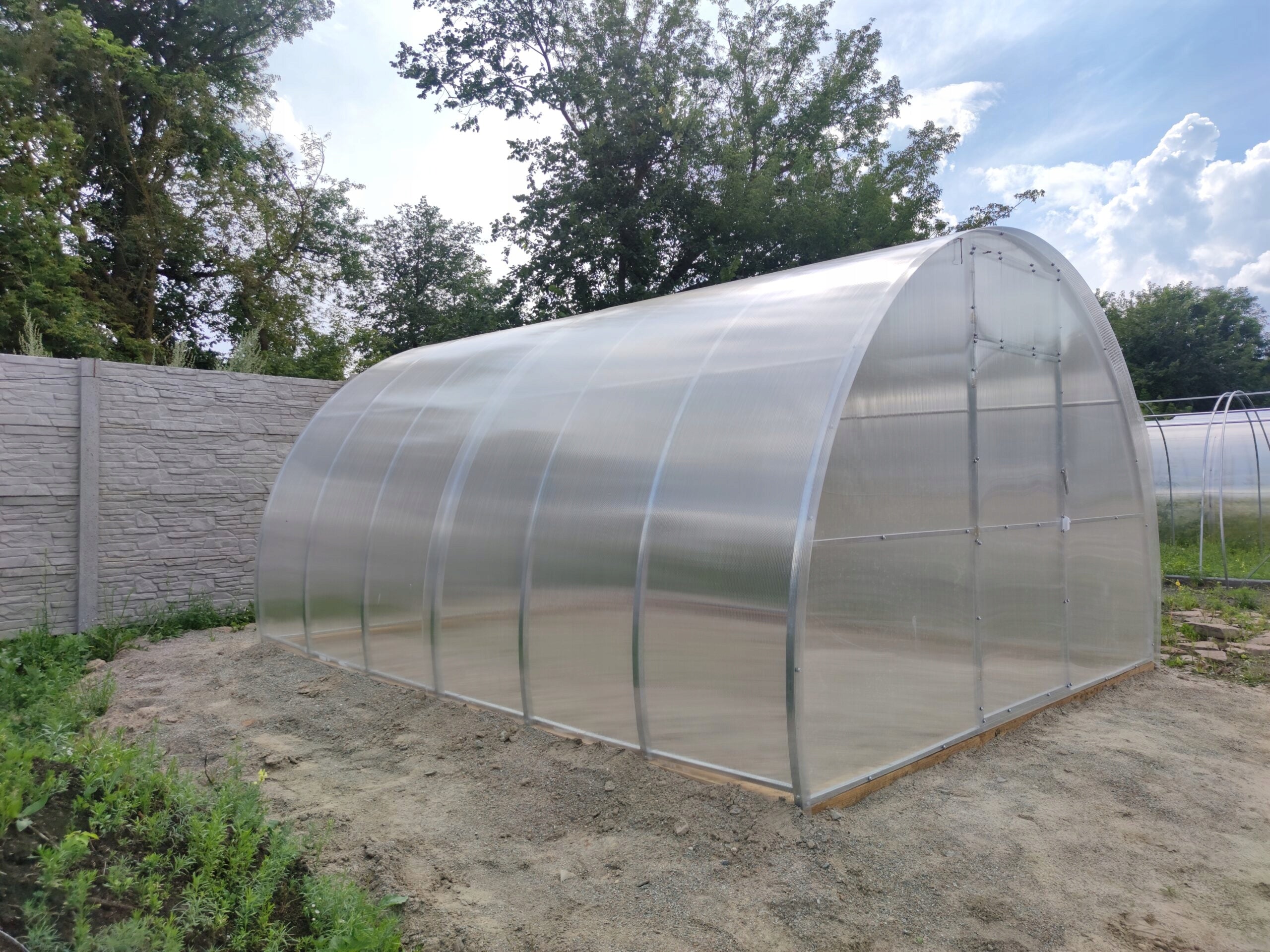 GREENHOUSE TUNNEL 3X8 WITH POLYCARBONATE 3 MM"ALISTAN 30X30" Width 3.26 m