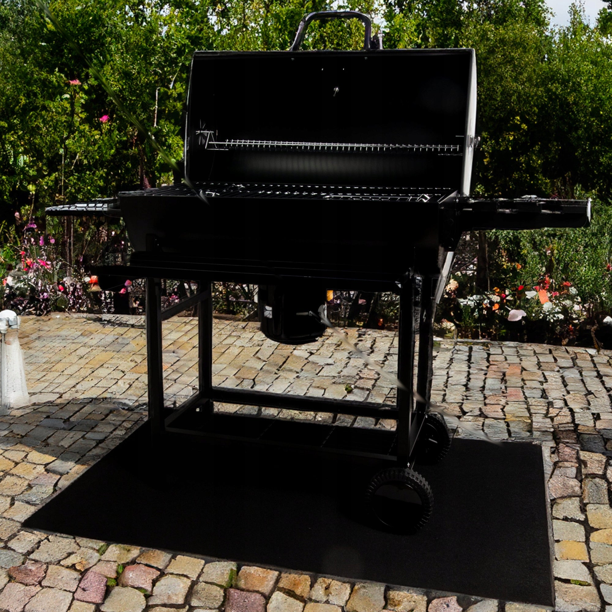 GRILL PROTECTIVE MAT 110x110cm BBQ LARGE PROTECTS THE FLOOR GRILL PAD Manufacturer no brand