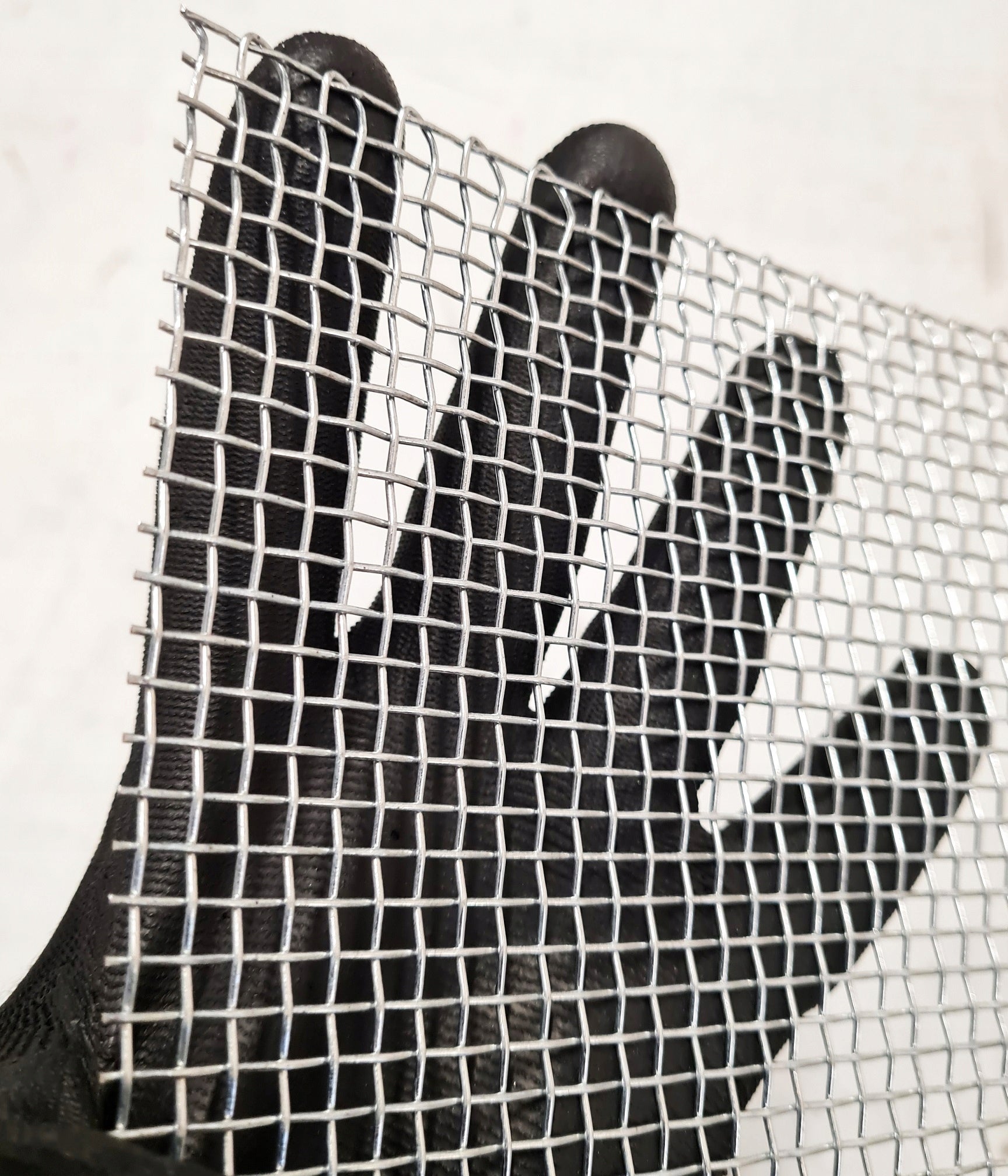 Galvanized woven mesh against rodent pests eyelet 4mm wire 1mm Brand Arpem Steel