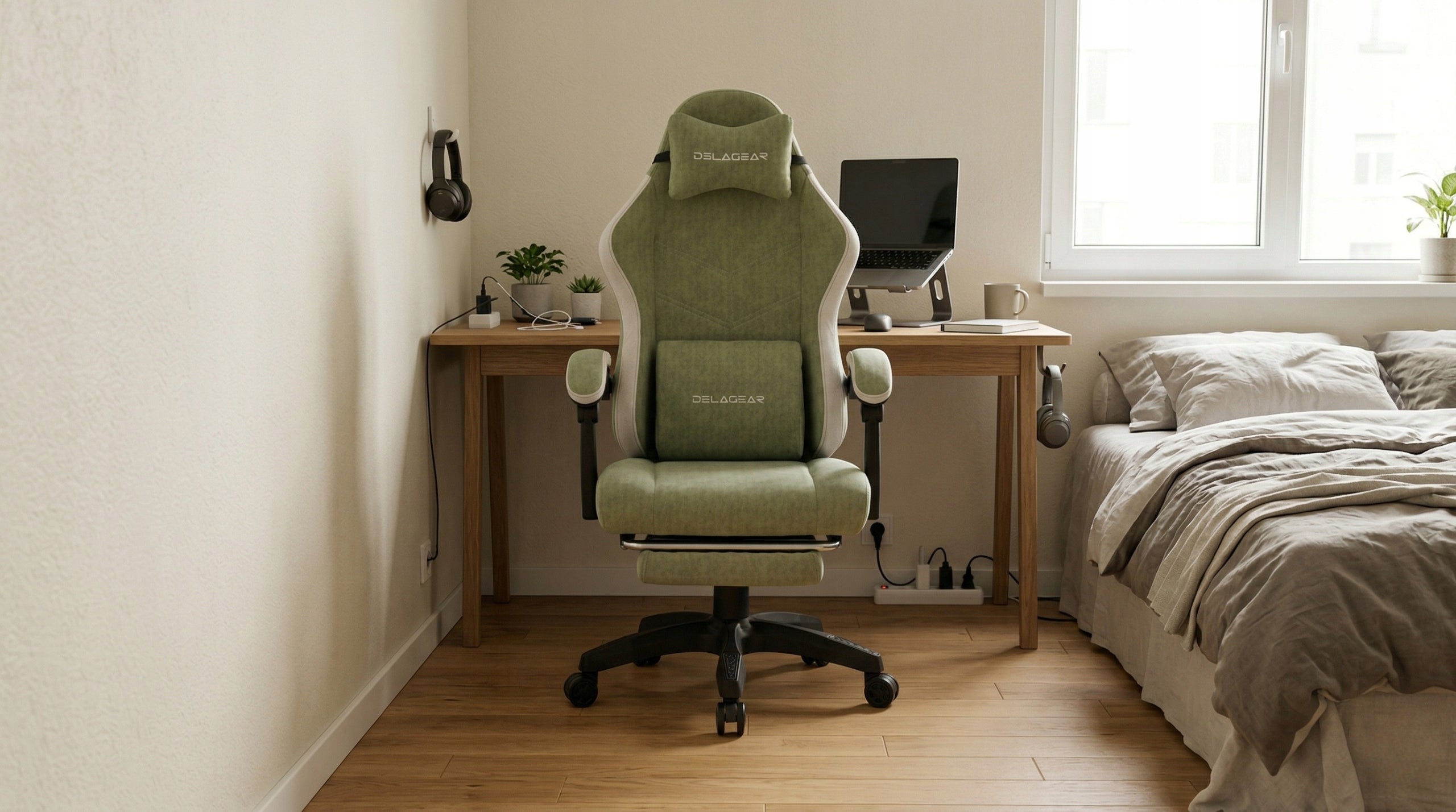 Gaming chair DELAGEAR G 325 green material swivel office chair Brand Delagear