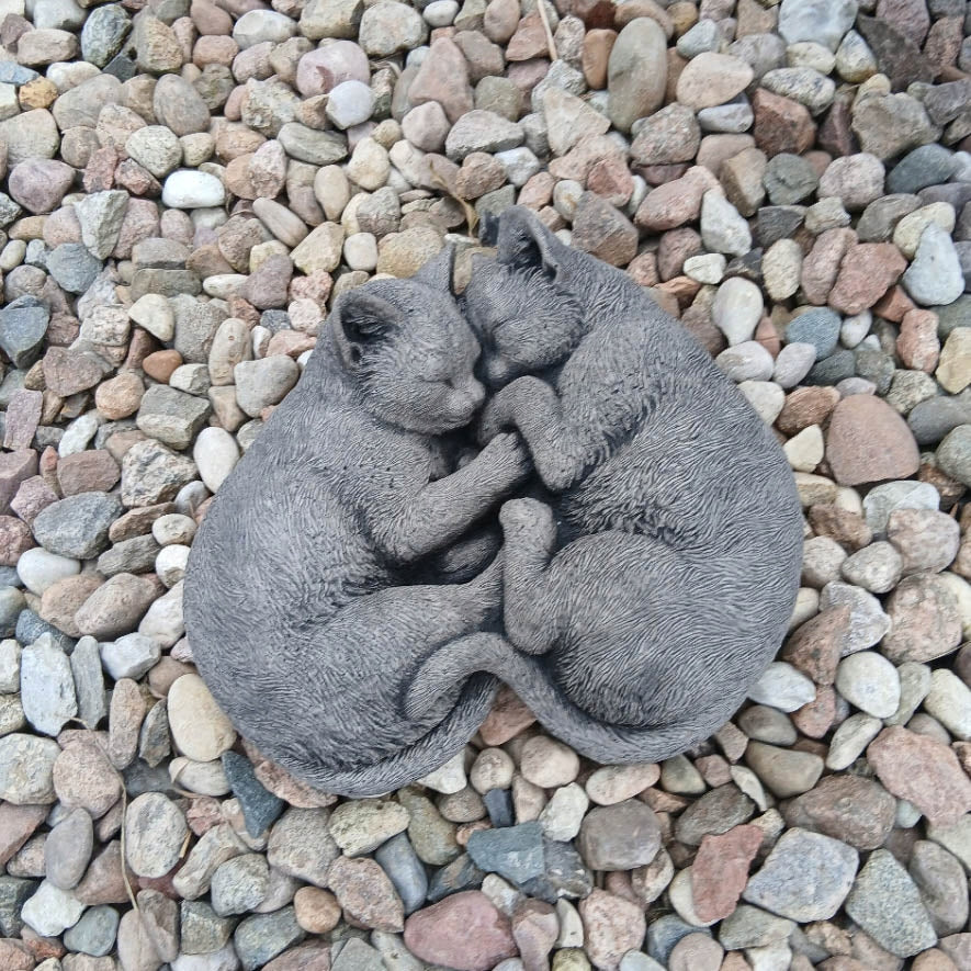 Garden Figure Concrete Kittens Cat Sculpture Concrete Figurine Garden Decoration Manufacturer code Z-102