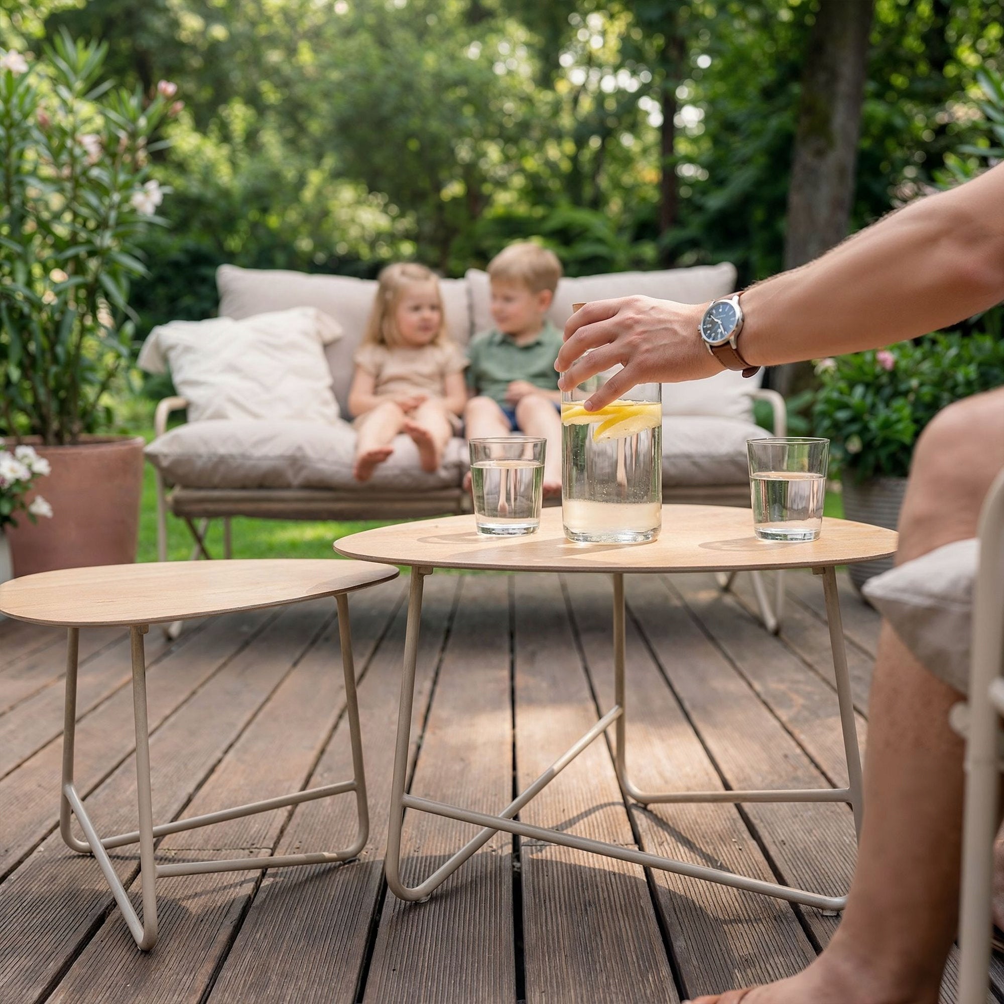 Garden Furniture Set Sofa 2 Armchairs Coffee Table Terrace Balcony Furniture 4os Main material metal