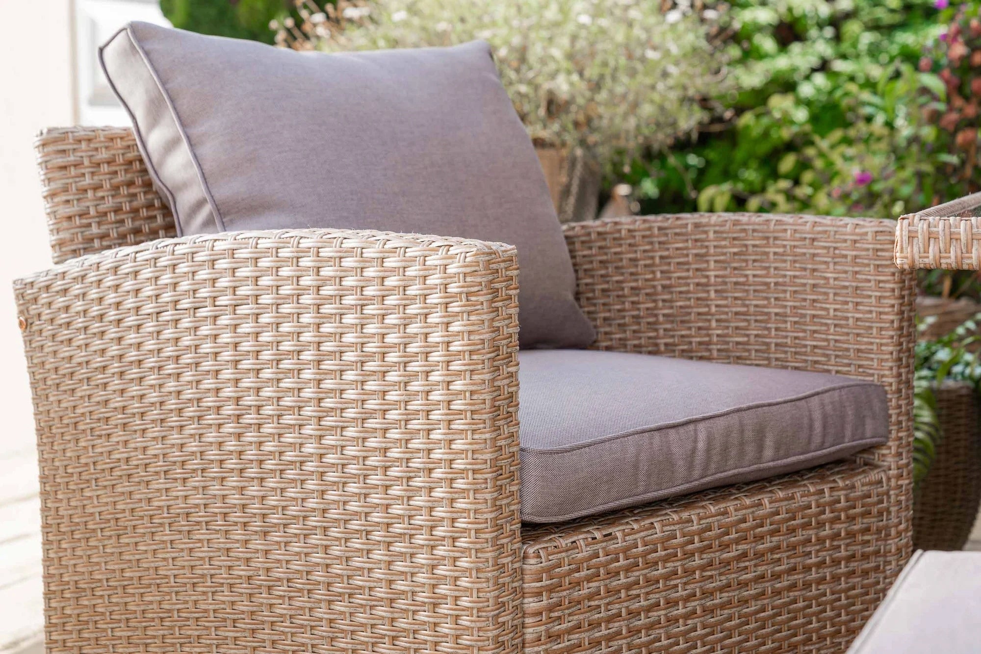 Garden Furniture Technorattan Set of 9 Seater Sofas Armchair Table Chest Number of people over 8