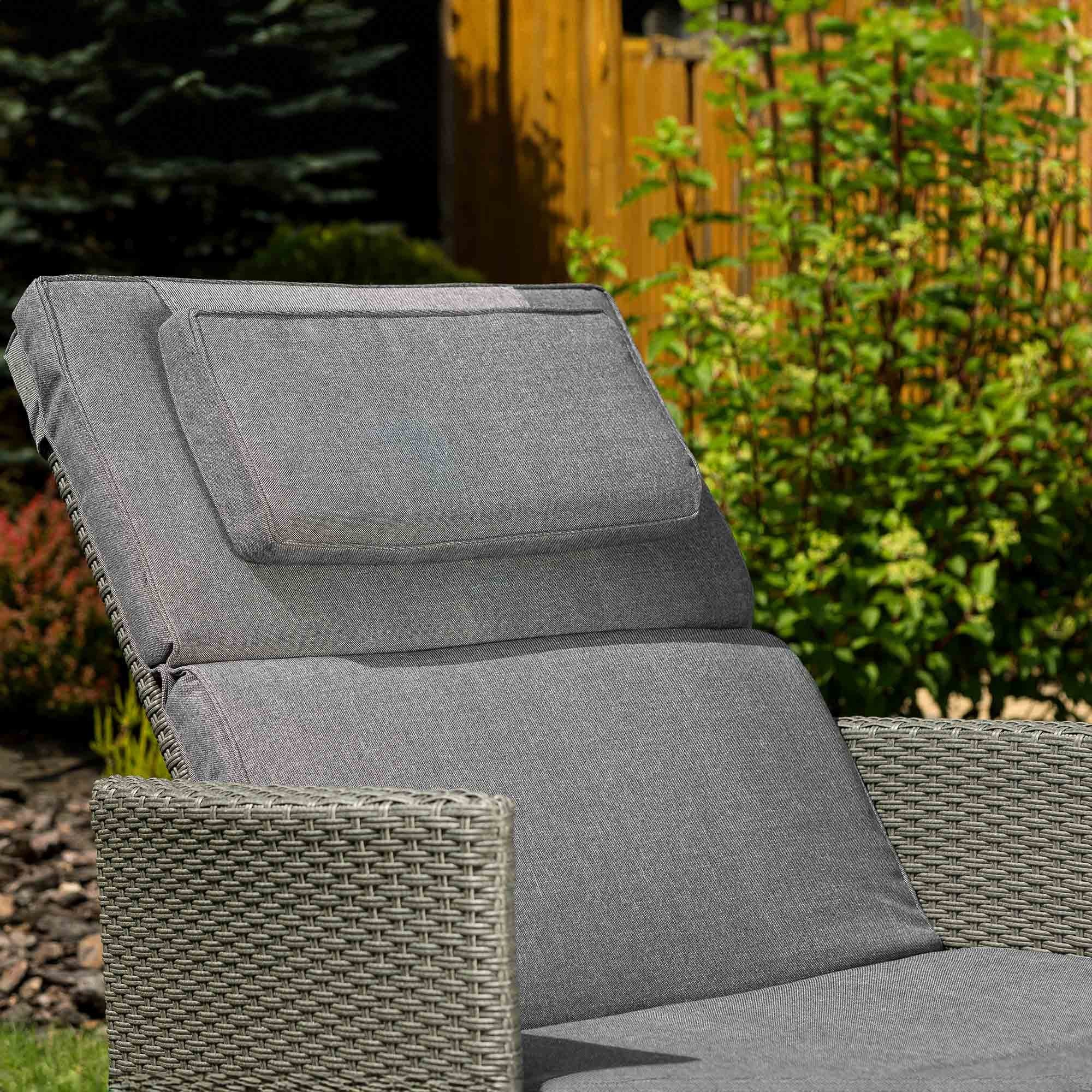 Garden Lounger Adjustable Couch Terrace Balcony Armchair Adjustable Cushion Kind couch