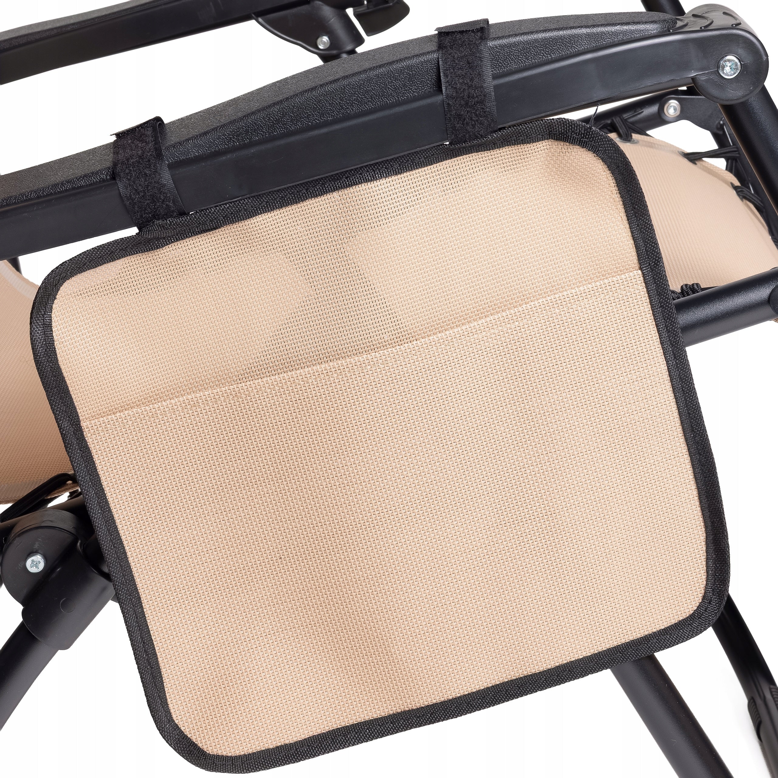 Garden Sun Lounger Folding Zero Gravity Hiking Chair Table Bag Color beige