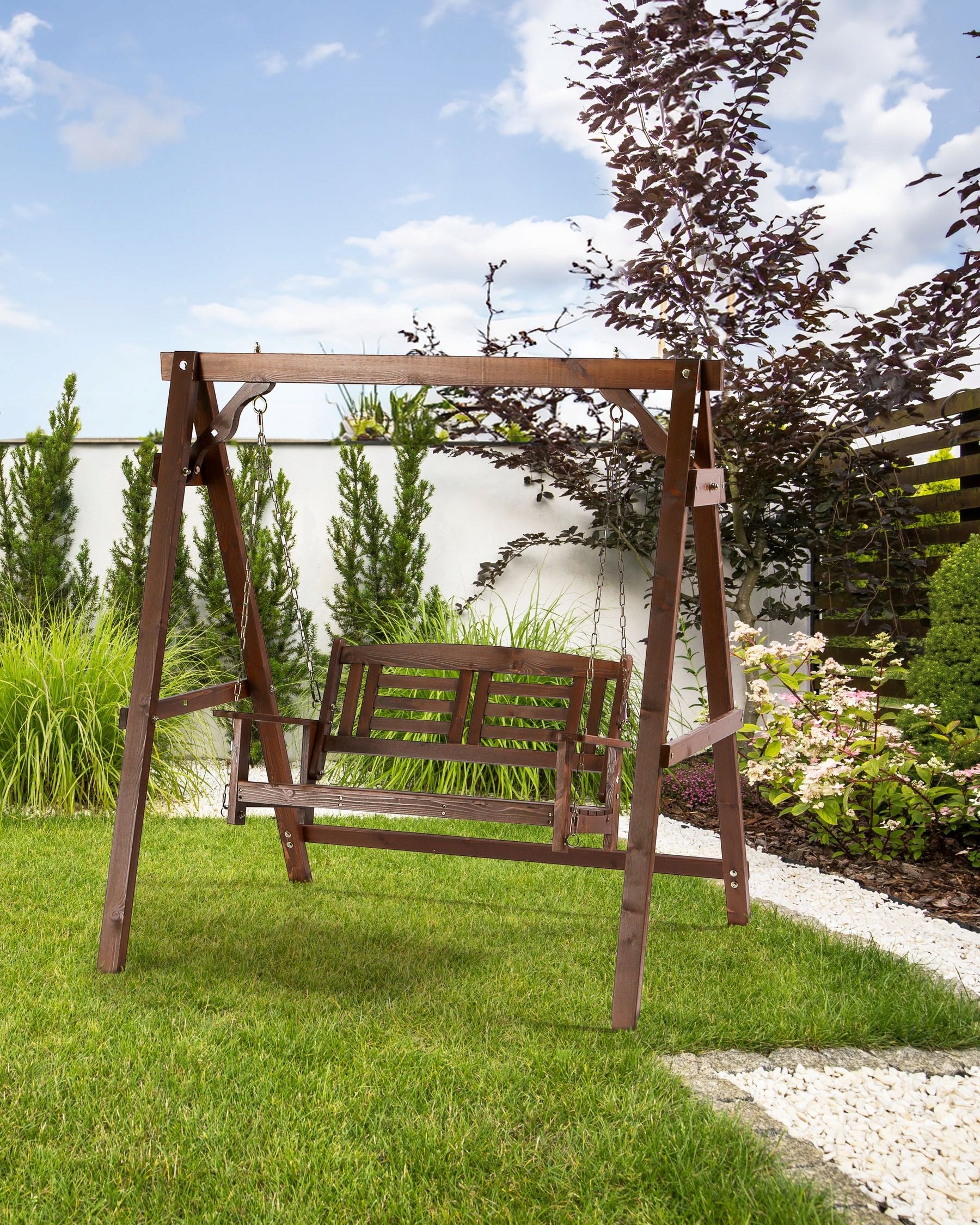 Garden Swing 2 Seater Dark Wood Packaging status original