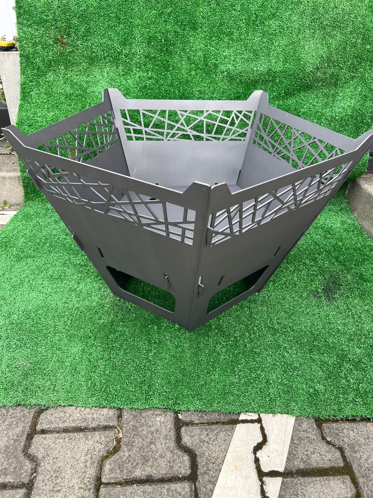 Garden fireplace high, folding, massive Manufacturer Manufacturer code 5904512220077