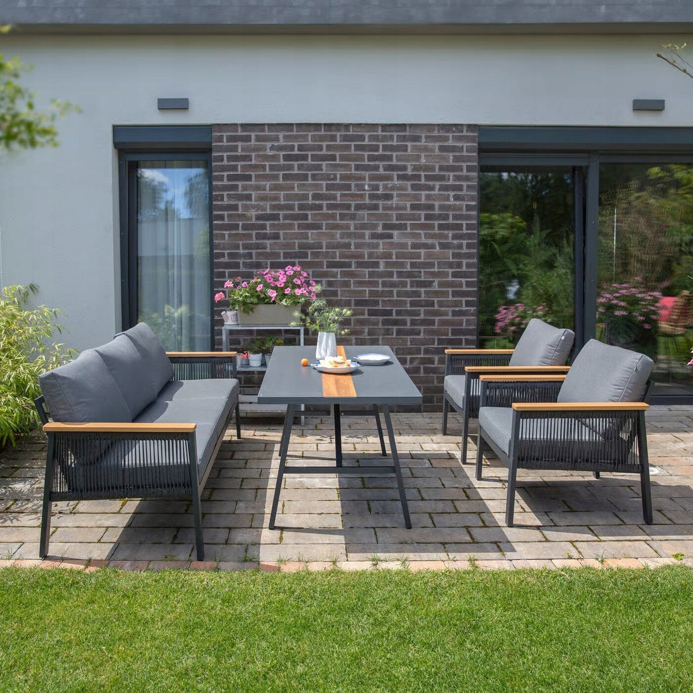 Garden furniture set PATIO Ada Anthracite Manufacturer Patio