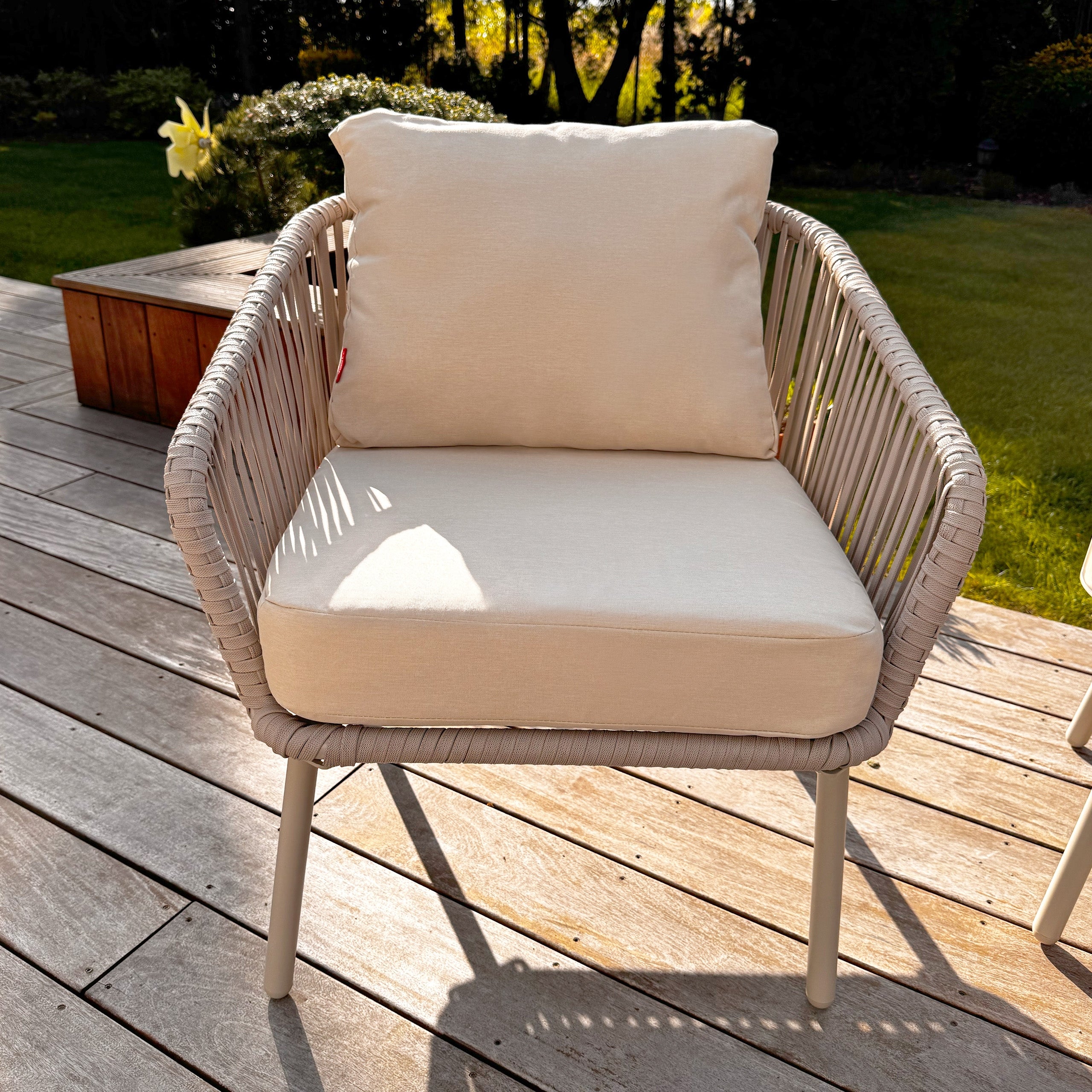 Garden furniture set table 2 chairs aluminum seats made of rattan Color beige