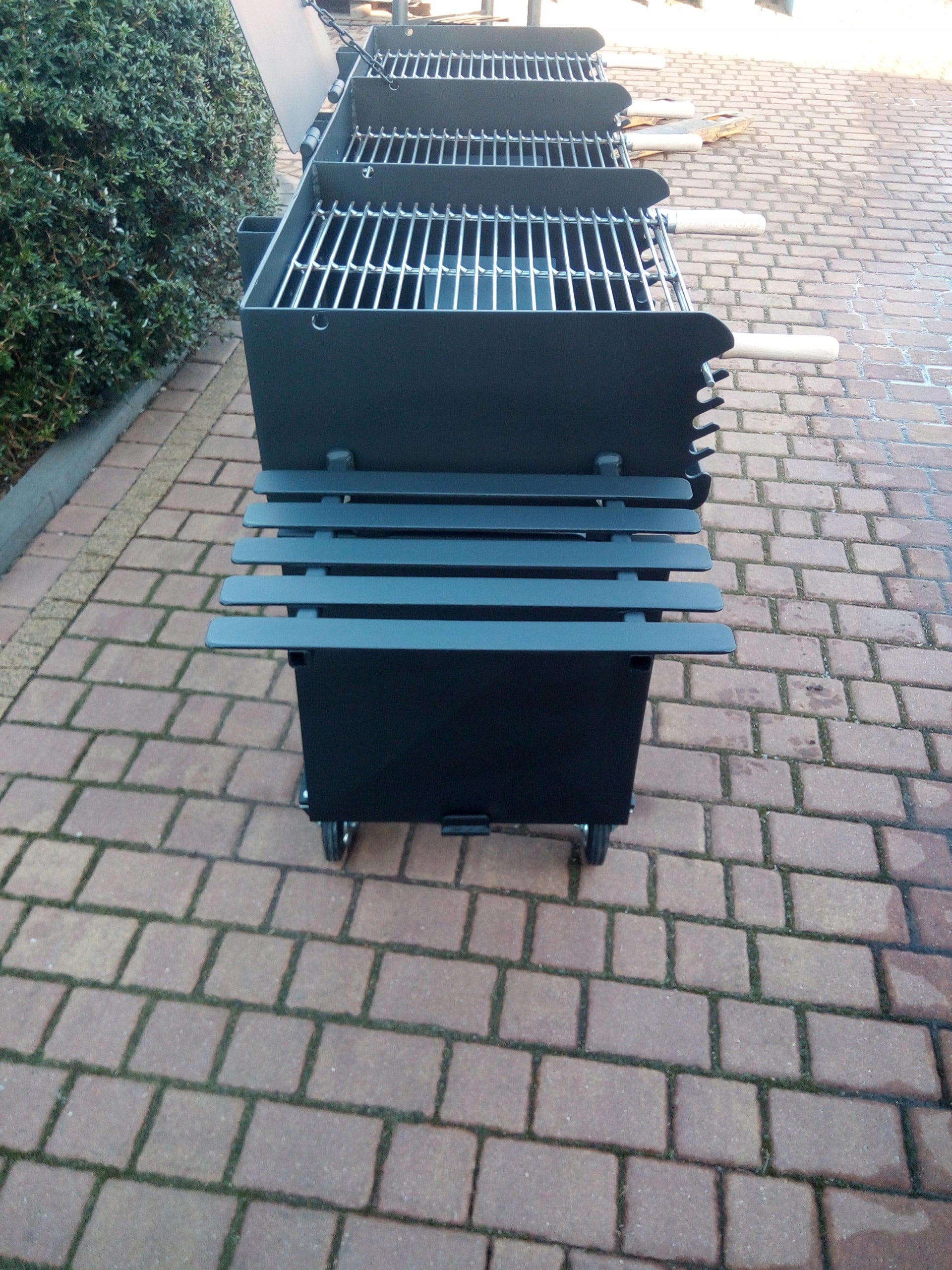 Gastronomic catering grill!! 5 mm sheet! Grate length 150 cm