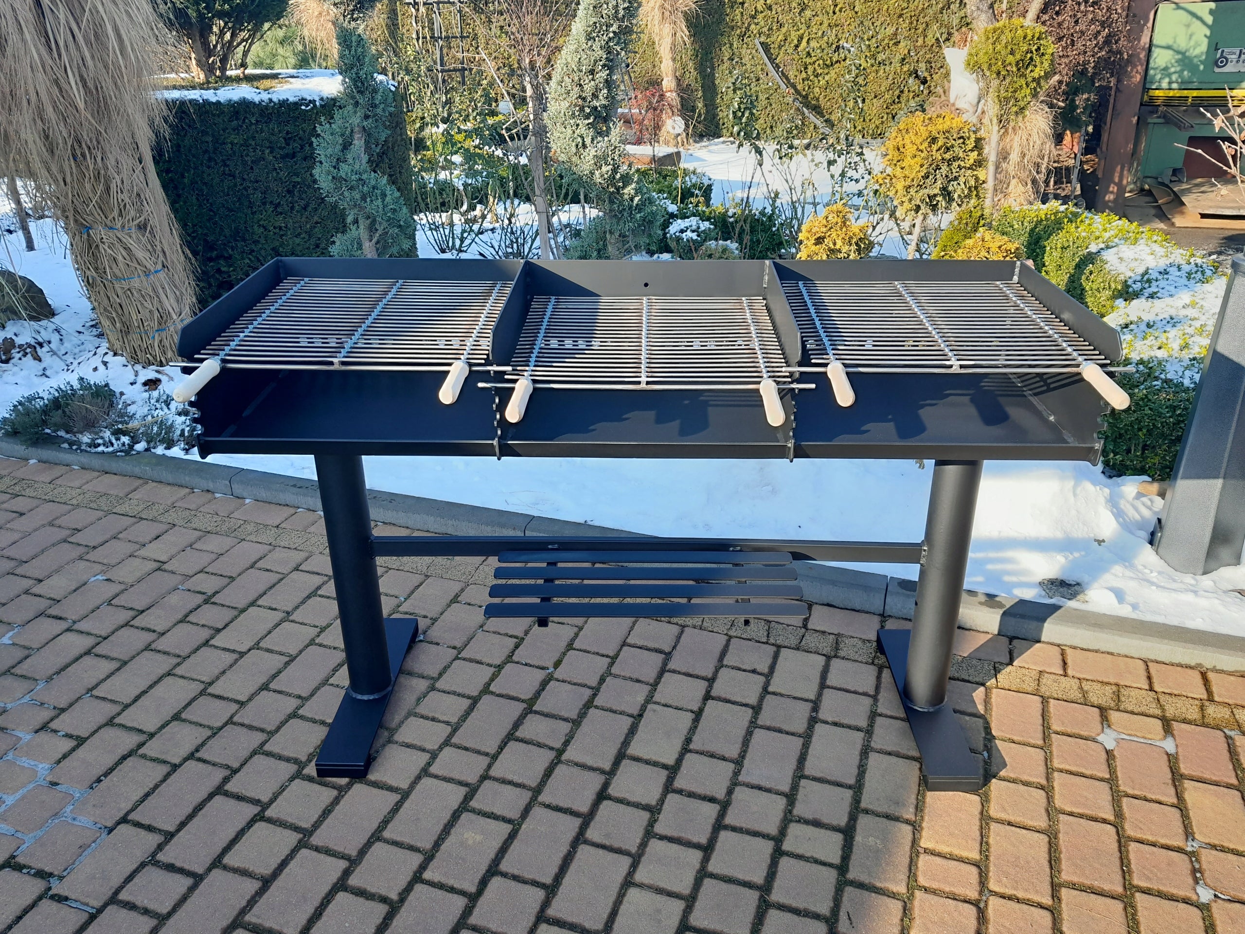 Gastronomic catering grill THREE-CHAMBER! Grate width 49 cm